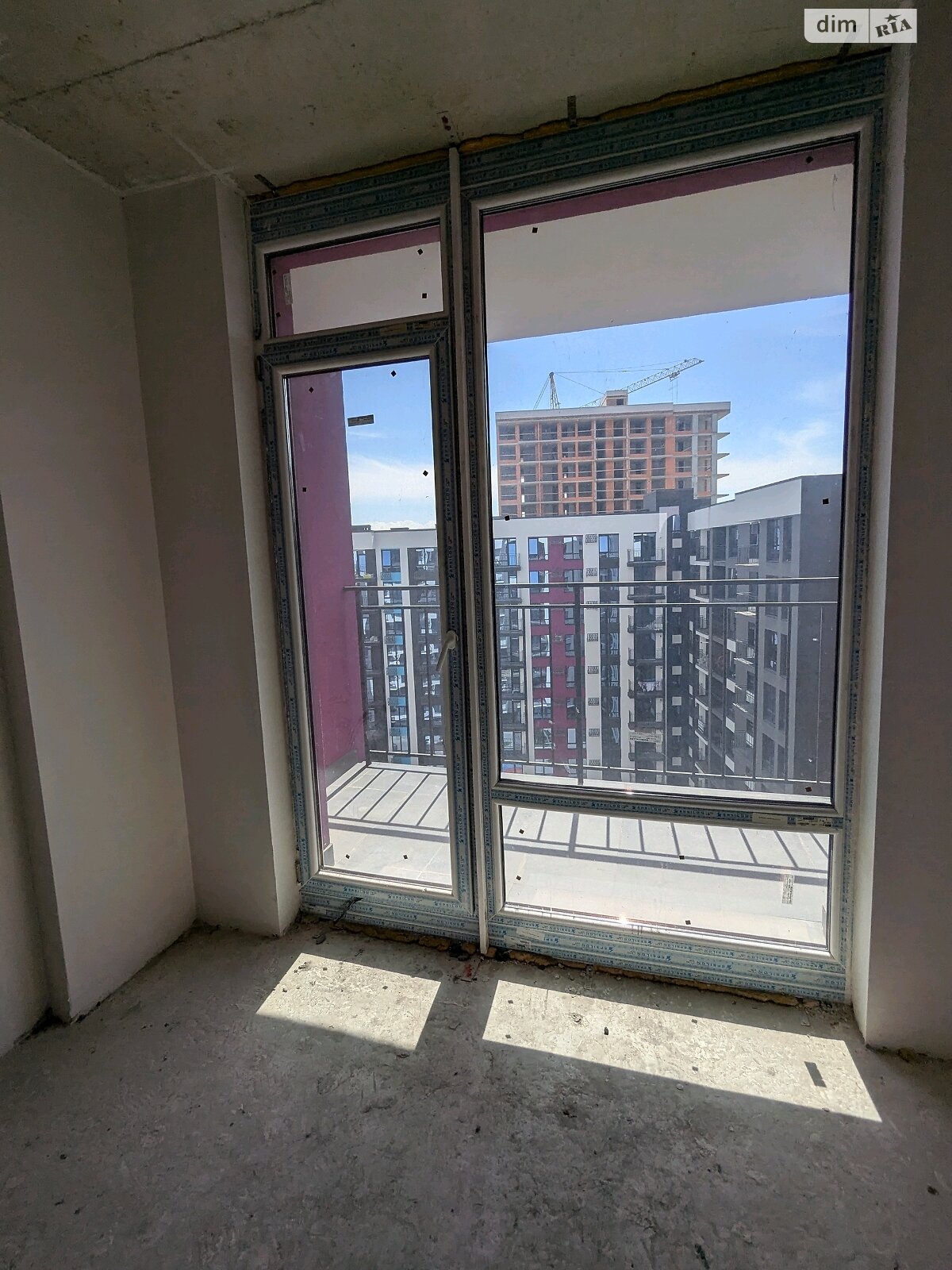 Продажа трехкомнатной квартиры в Ивано-Франковске, на ул. Крайковского 1Б, кв. 160, фото 1 Продажа трехкомнатной квартиры в Ивано-Франковске, на ул. Крайковского 1Б, кв. 160, фото 1