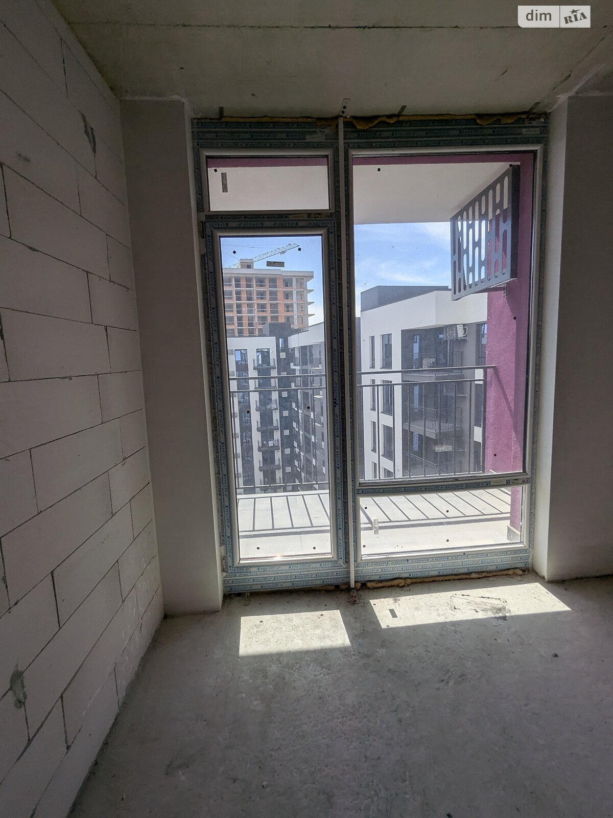 Продажа трехкомнатной квартиры в Ивано-Франковске, на ул. Крайковского 1Б, кв. 160, фото 1 Продажа трехкомнатной квартиры в Ивано-Франковске, на ул. Крайковского 1Б, кв. 160, фото 1