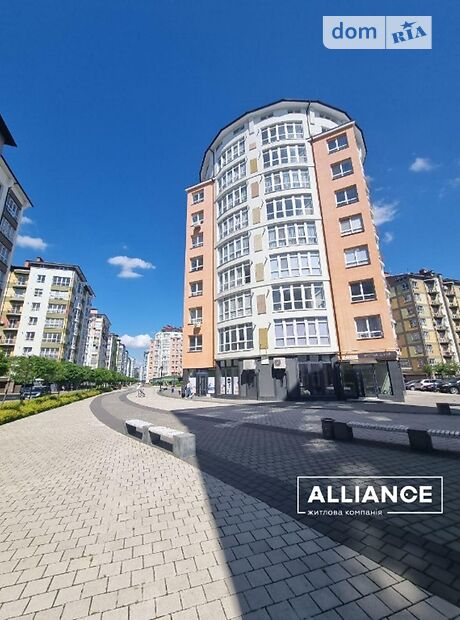 Продаж трикімнатної квартири в Івано-Франківську на вул. Слобідська 38 район Крихівці фото 1 Продаж трикімнатної квартири в Івано-Франківську на вул. Слобідська 38 район Крихівці фото 1
