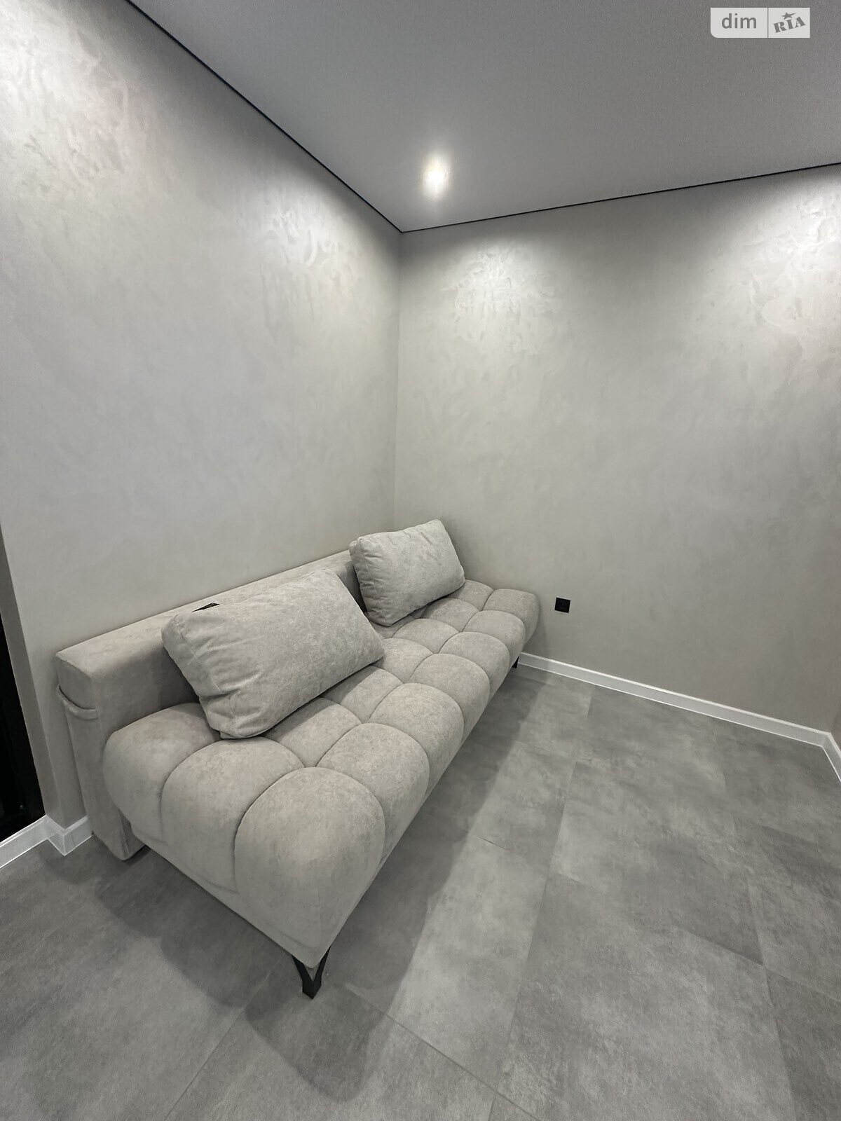 Продаж однокімнатної квартири в Івано-Франківську, на вул. Героїв Миколаєва 129, район Майзлі фото 1