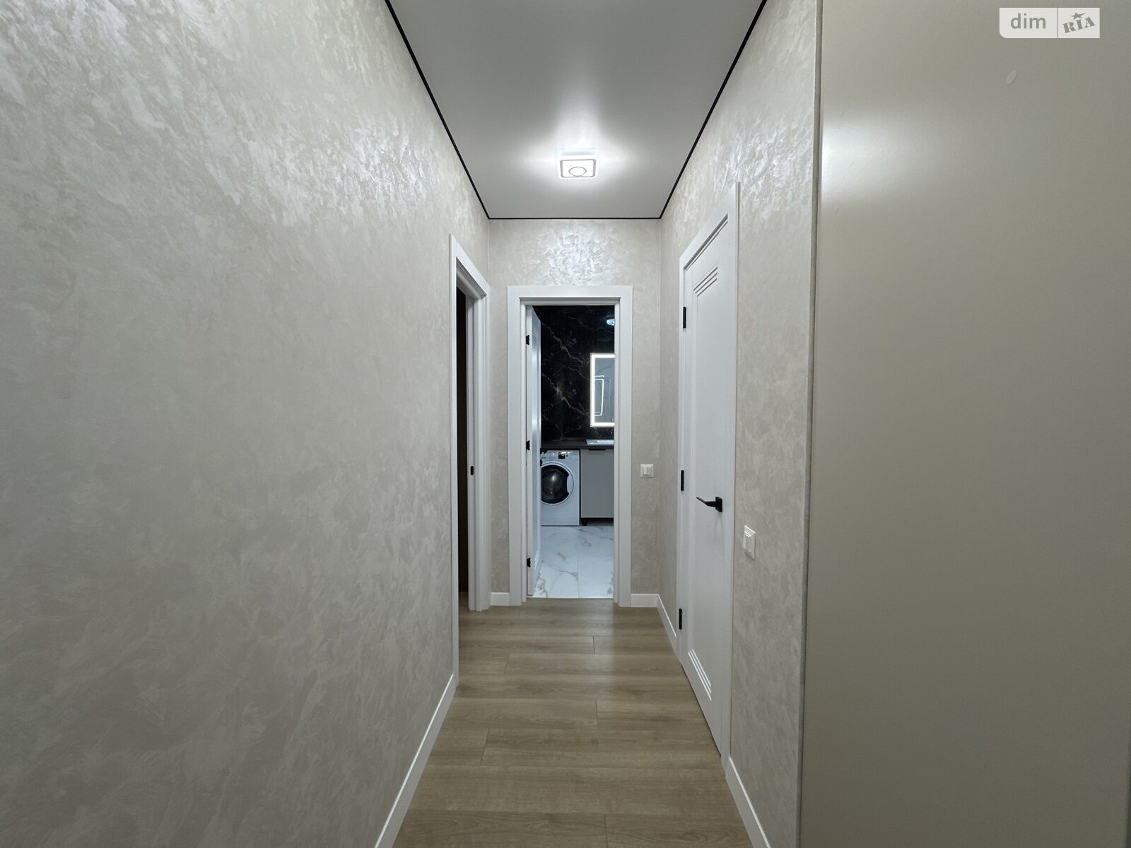 Продаж двокімнатної квартири в Івано-Франківську, на вул. Героїв Миколаєва 129А, район Майзлі фото 1 Продаж двокімнатної квартири в Івано-Франківську, на вул. Героїв Миколаєва 129А, район Майзлі фото 1