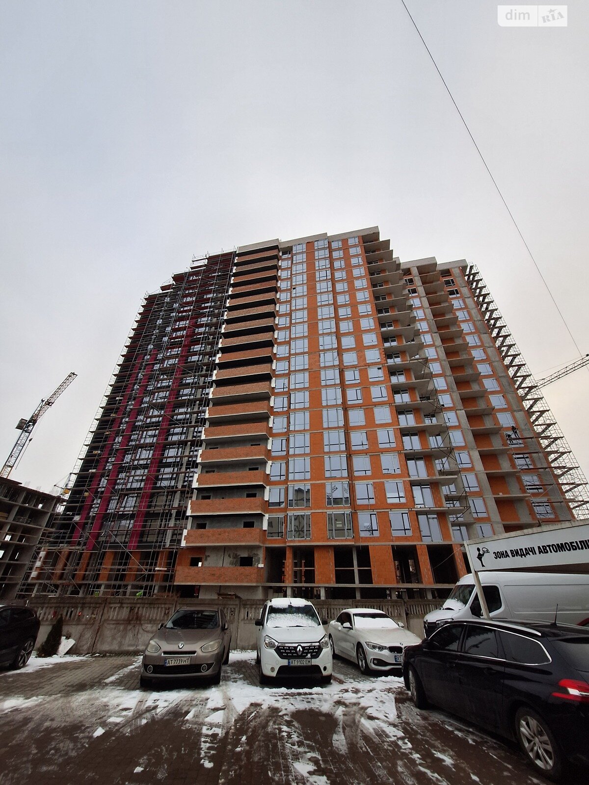 Продажа однокомнатной квартиры в Ивано-Франковске, на ул. Хриплинская 9, район Майзли фото 1 Продажа однокомнатной квартиры в Ивано-Франковске, на ул. Хриплинская 9, район Майзли фото 1