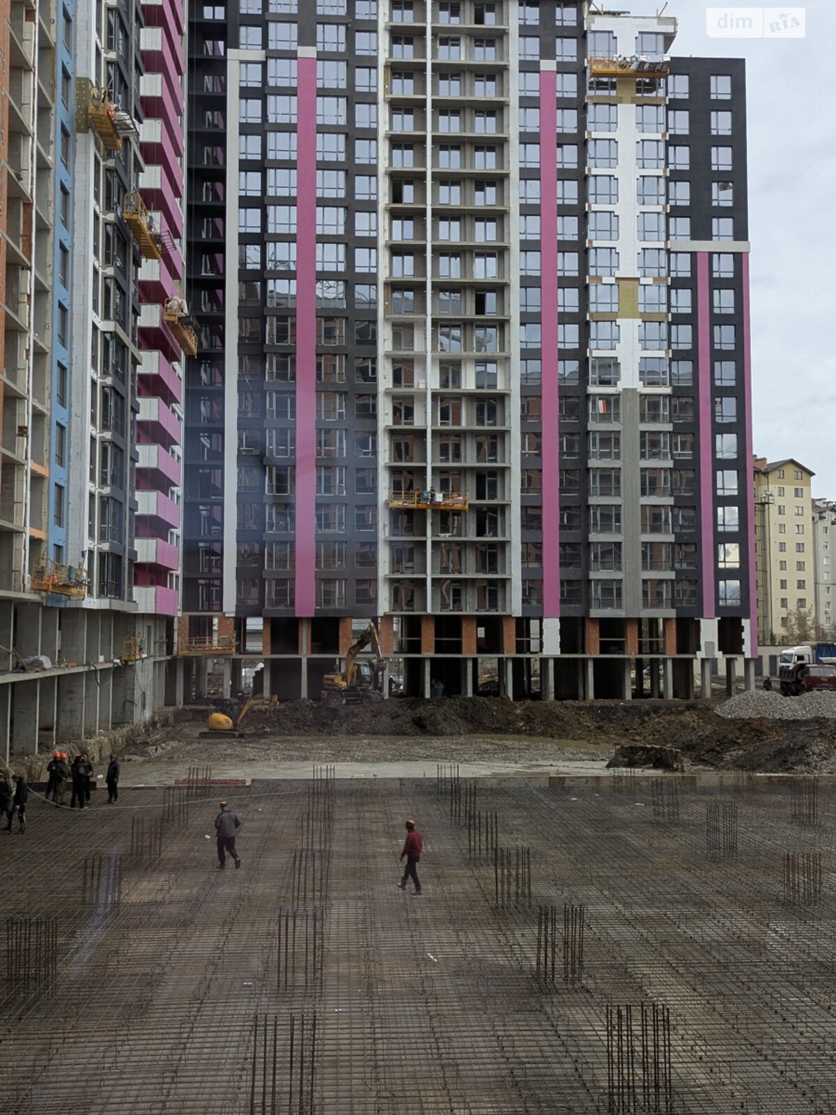 Продаж однокімнатної квартири в Івано-Франківську, на вул. Хриплинська 9, район Майзлі фото 1 Продаж однокімнатної квартири в Івано-Франківську, на вул. Хриплинська 9, район Майзлі фото 1