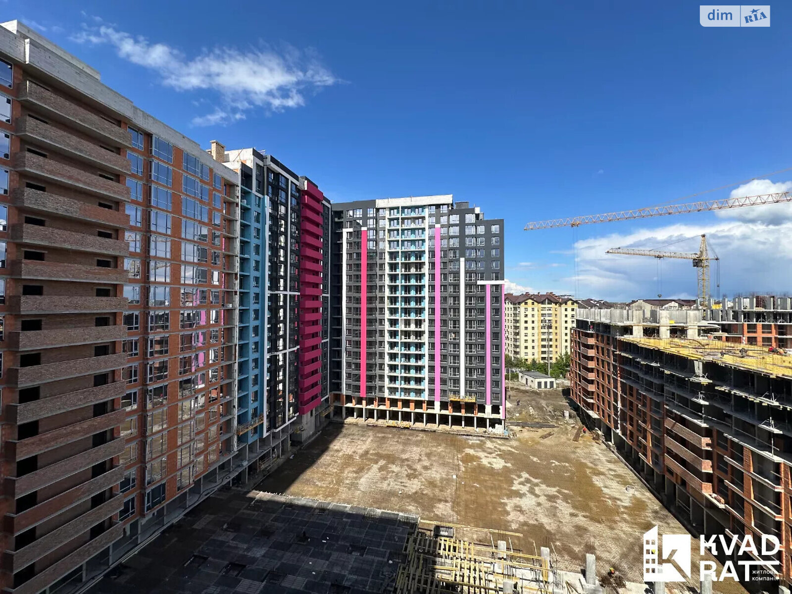 Продажа двухкомнатной квартиры в Ивано-Франковске, на ул. Хриплинская 9, район Майзли фото 1 Продажа двухкомнатной квартиры в Ивано-Франковске, на ул. Хриплинская 9, район Майзли фото 1