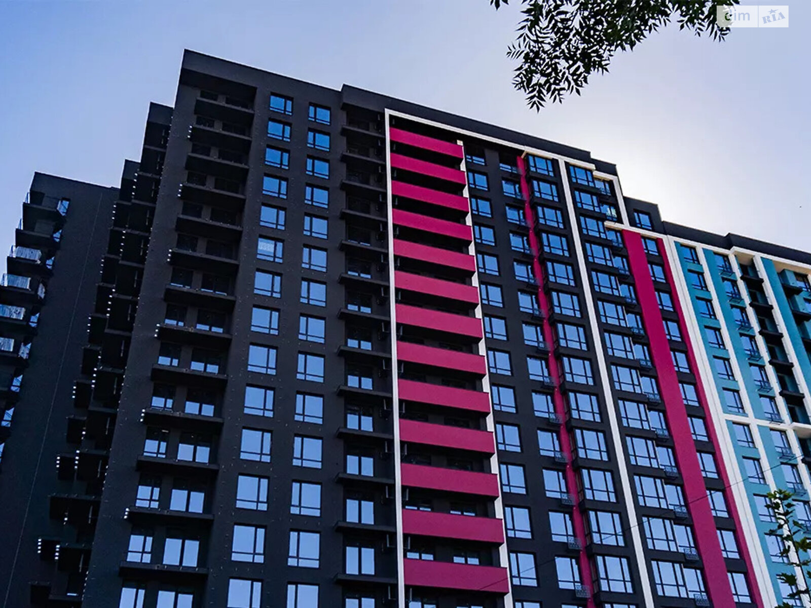 Продажа двухкомнатной квартиры в Ивано-Франковске, на ул. Хриплинская 9, район Майзли фото 1