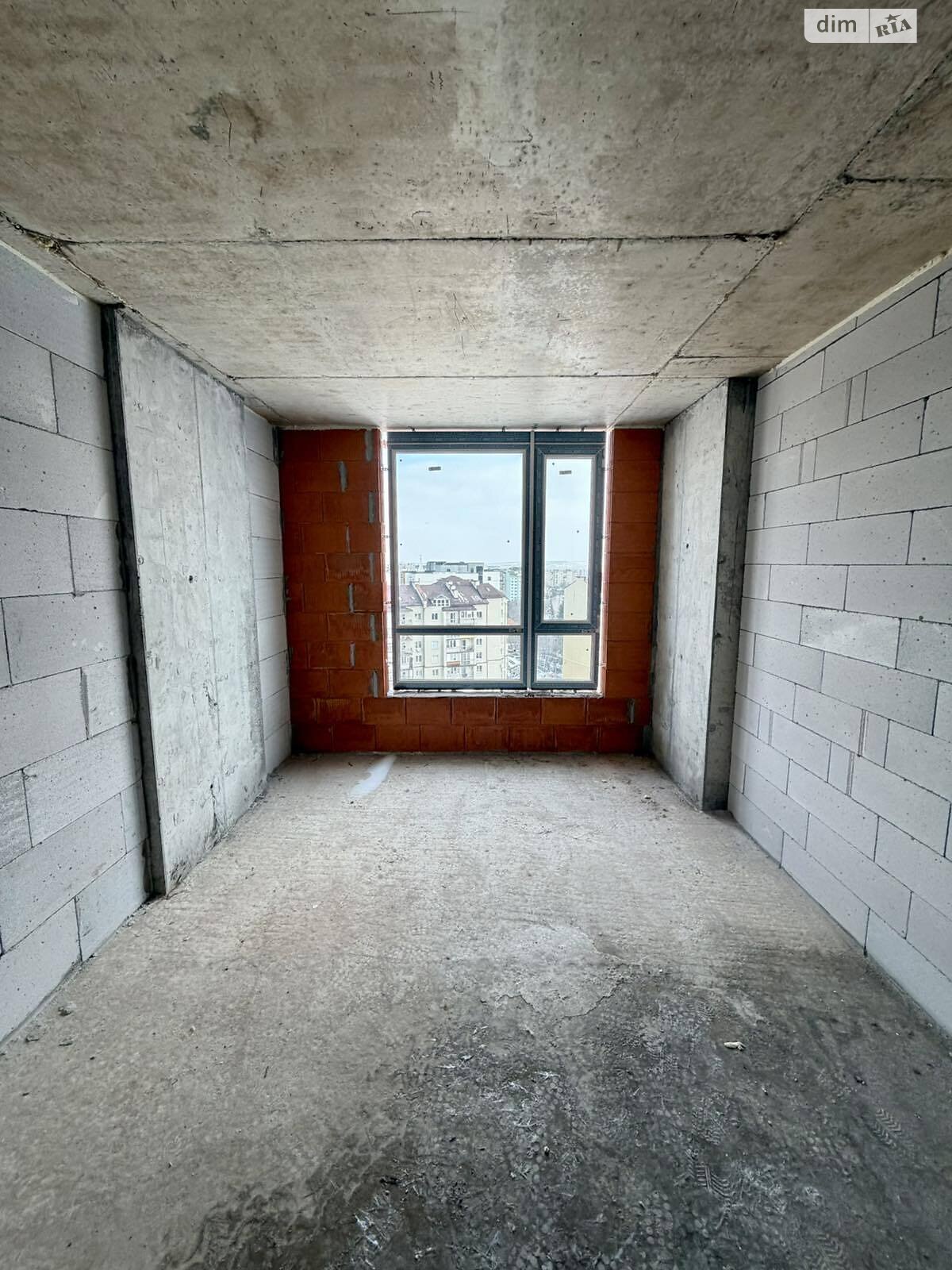 Продажа однокомнатной квартиры в Ивано-Франковске, на ул. Хриплинская, район Майзли фото 1