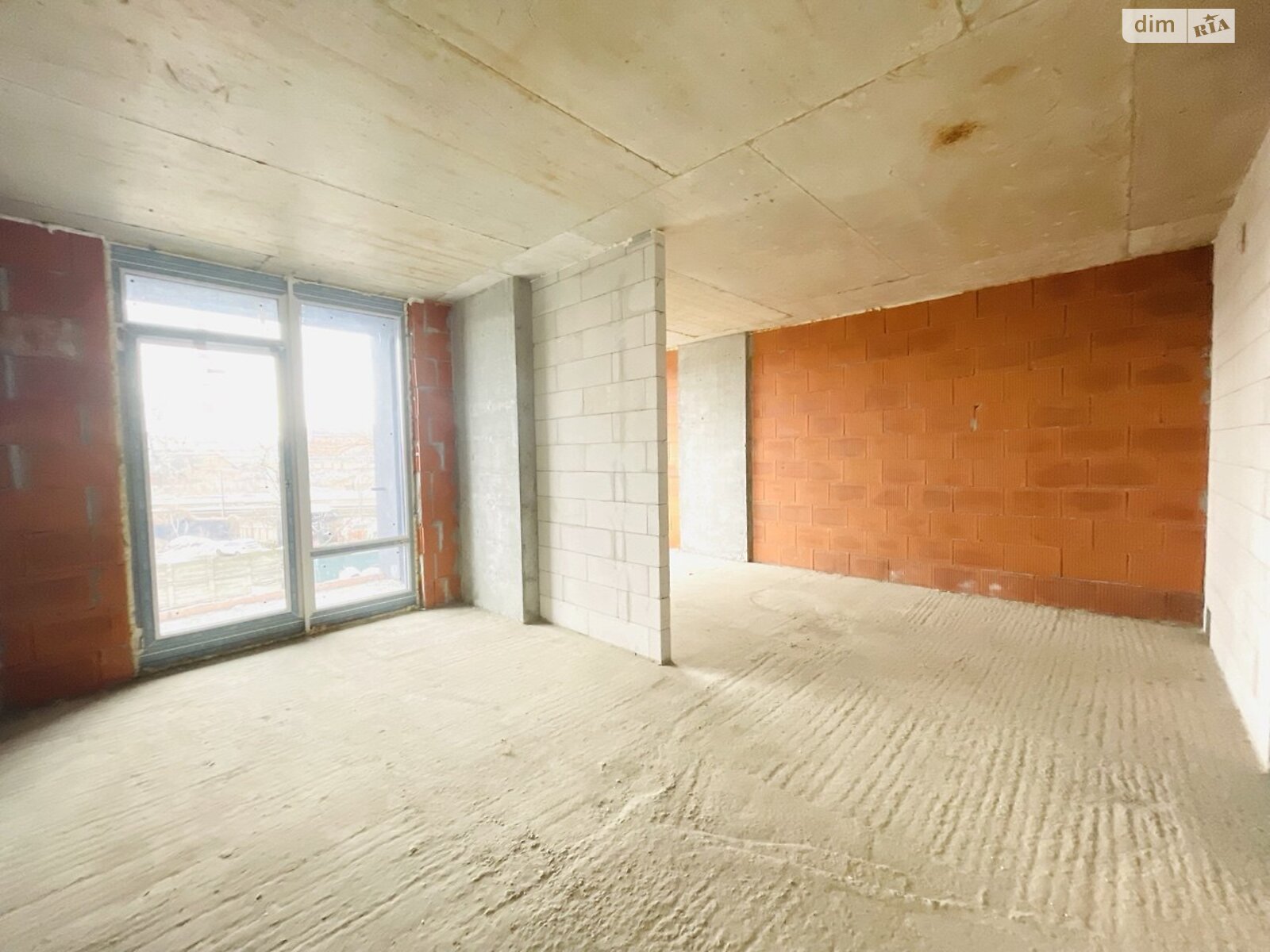 Продажа трехкомнатной квартиры в Ивано-Франковске, на ул. Хриплинская 9 корпус 2, район Майзли фото 1