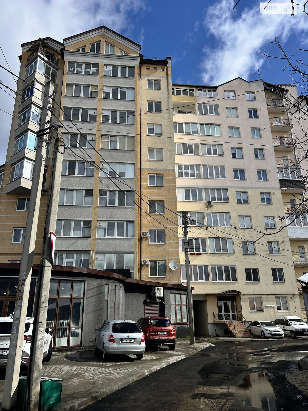 Продаж трикімнатної квартири в Івано-Франківську, на вул. Йосипа Сліпого 26, район Майзлі фото 1 Продаж трикімнатної квартири в Івано-Франківську, на вул. Йосипа Сліпого 26, район Майзлі фото 1