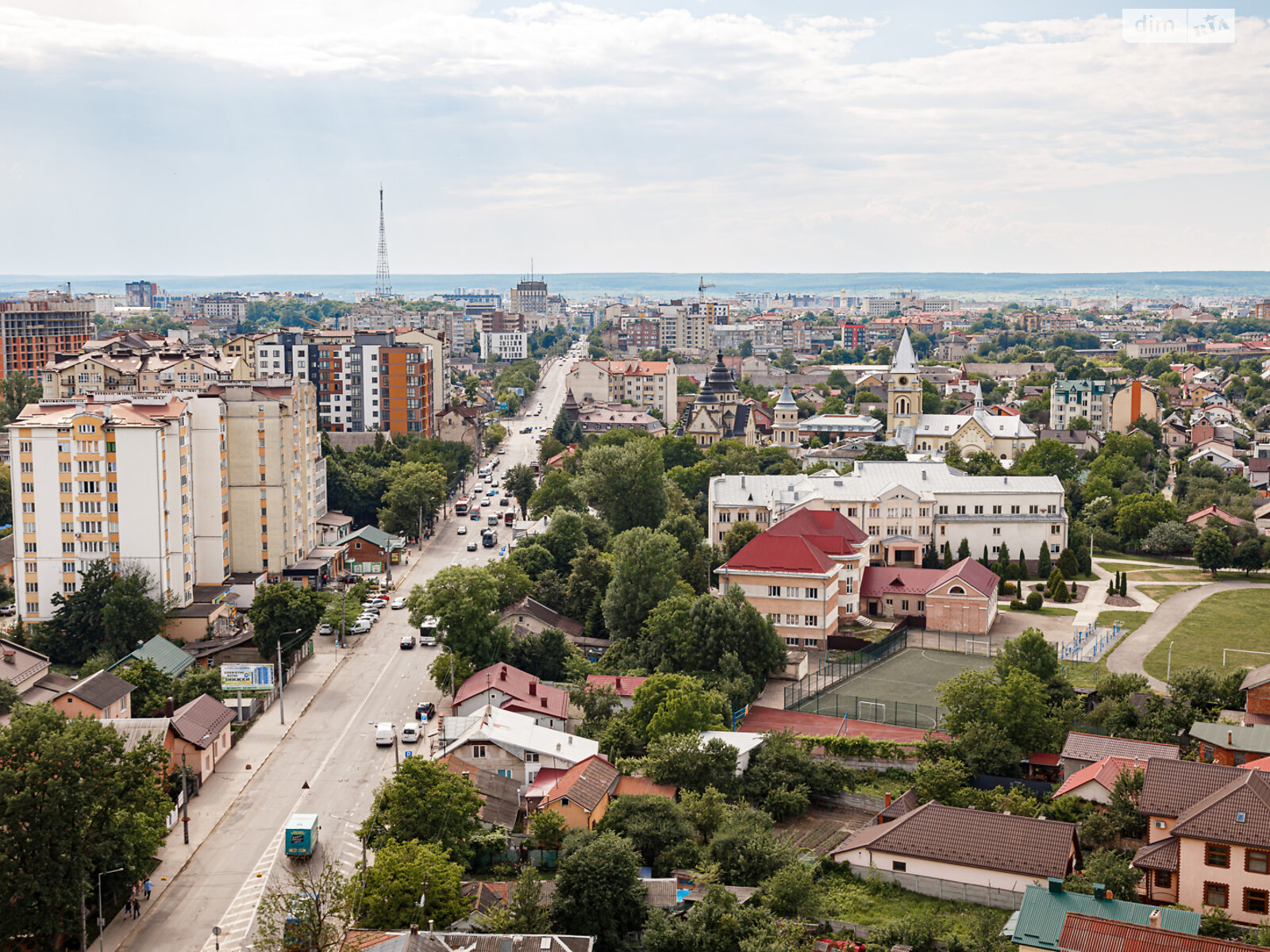 Продаж двокімнатної квартири в Івано-Франківську, на вул. Івасюка 86, район Майзлі фото 1