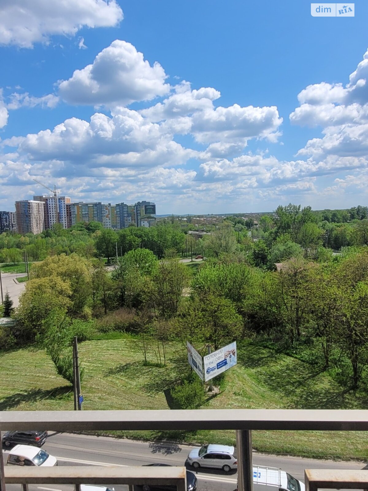 Продаж трикімнатної квартири в Івано-Франківську, на вул. Івасюка 82, район Майзлі фото 1 Продаж трикімнатної квартири в Івано-Франківську, на вул. Івасюка 82, район Майзлі фото 1