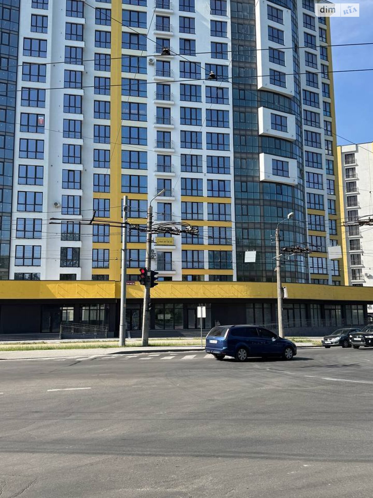 Продажа трехкомнатной квартиры в Ивано-Франковске, на ул. Ивасюка 86, район Майзли фото 1 Продажа трехкомнатной квартиры в Ивано-Франковске, на ул. Ивасюка 86, район Майзли фото 1