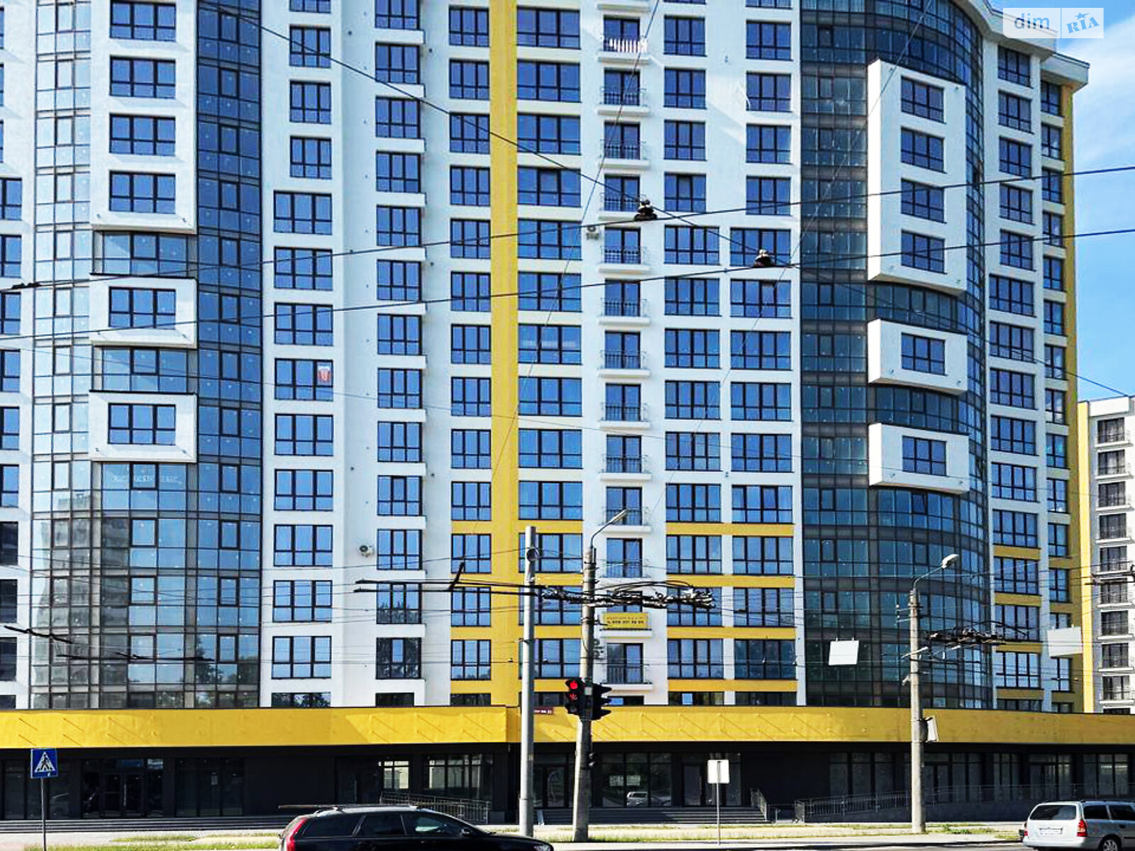 Продажа трехкомнатной квартиры в Ивано-Франковске, на ул. Ивасюка 86, район Майзли фото 1 Продажа трехкомнатной квартиры в Ивано-Франковске, на ул. Ивасюка 86, район Майзли фото 1