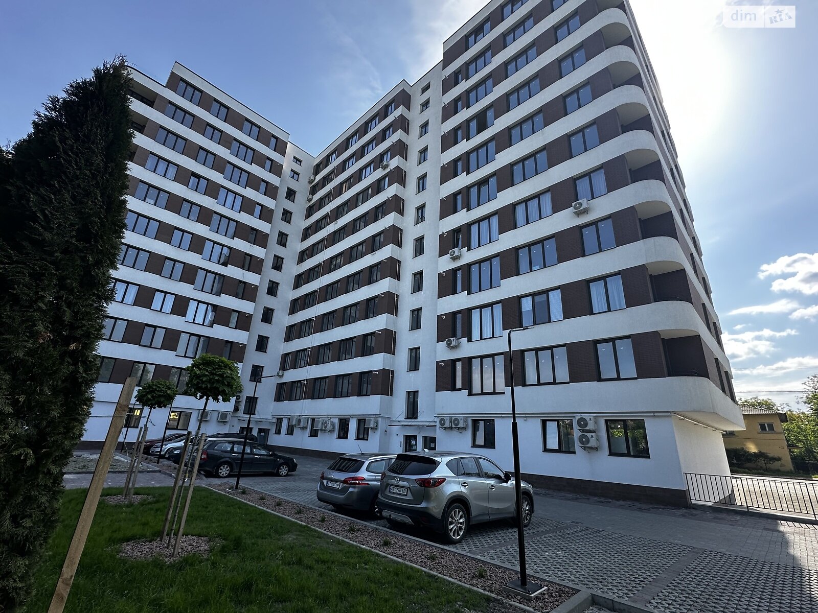 Продаж трикімнатної квартири в Івано-Франківську, на вул. Микитинецька 2, кв. 113, район Майзлі фото 1 Продаж трикімнатної квартири в Івано-Франківську, на вул. Микитинецька 2, кв. 113, район Майзлі фото 1