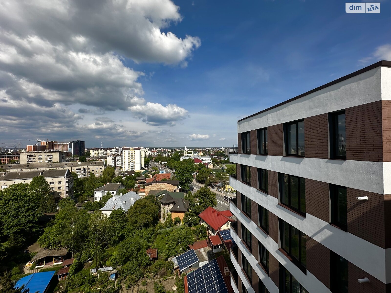 Продаж трикімнатної квартири в Івано-Франківську, на вул. Микитинецька 2, кв. 113, район Майзлі фото 1 Продаж трикімнатної квартири в Івано-Франківську, на вул. Микитинецька 2, кв. 113, район Майзлі фото 1