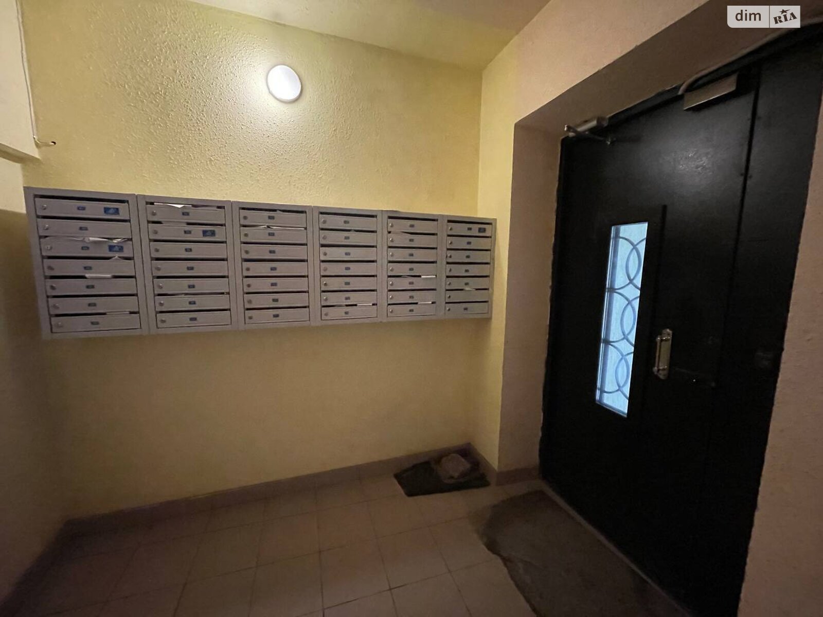 Продажа трехкомнатной квартиры в Ивано-Франковске, на ул. Независимости (Горького) 146, район Майзли фото 1 Продажа трехкомнатной квартиры в Ивано-Франковске, на ул. Независимости (Горького) 146, район Майзли фото 1