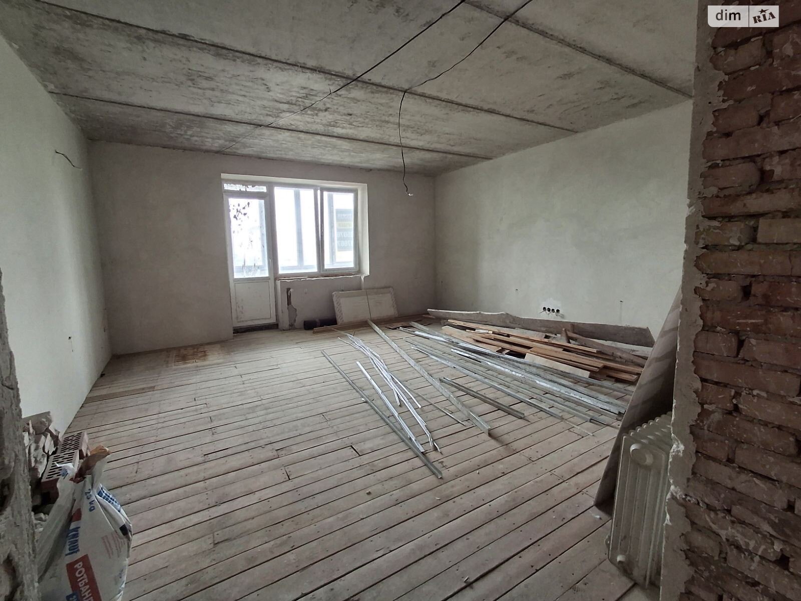 Продажа трехкомнатной квартиры в Ивано-Франковске, на ул. Независимости (Горького) 152, район Майзли фото 1