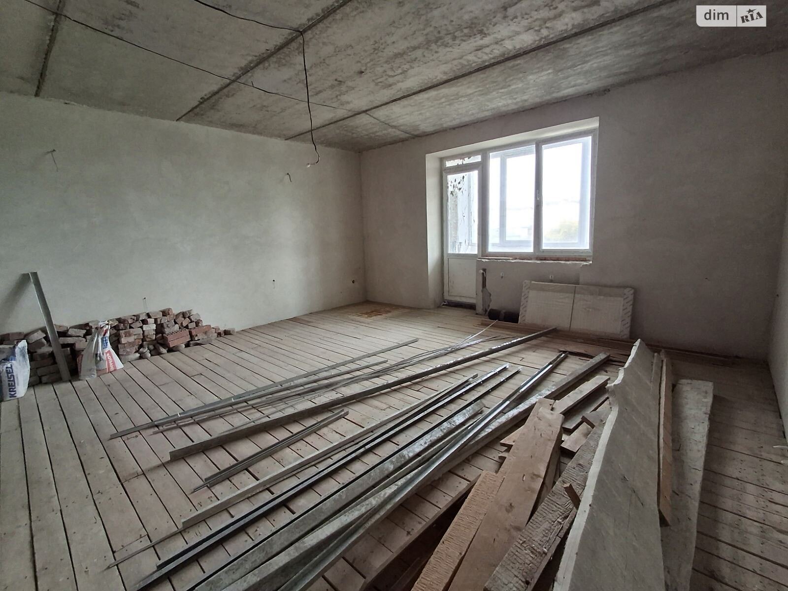 Продажа трехкомнатной квартиры в Ивано-Франковске, на ул. Независимости (Горького) 152, район Майзли фото 1