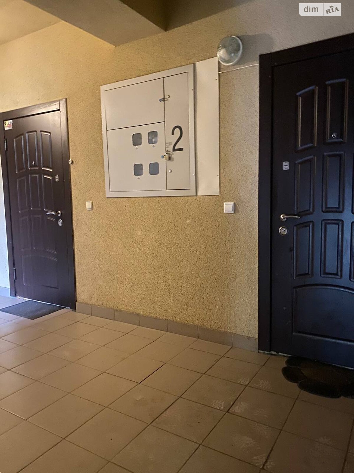 Продажа трехкомнатной квартиры в Ивано-Франковске, на ул. Независимости 150А, район Майзли фото 1