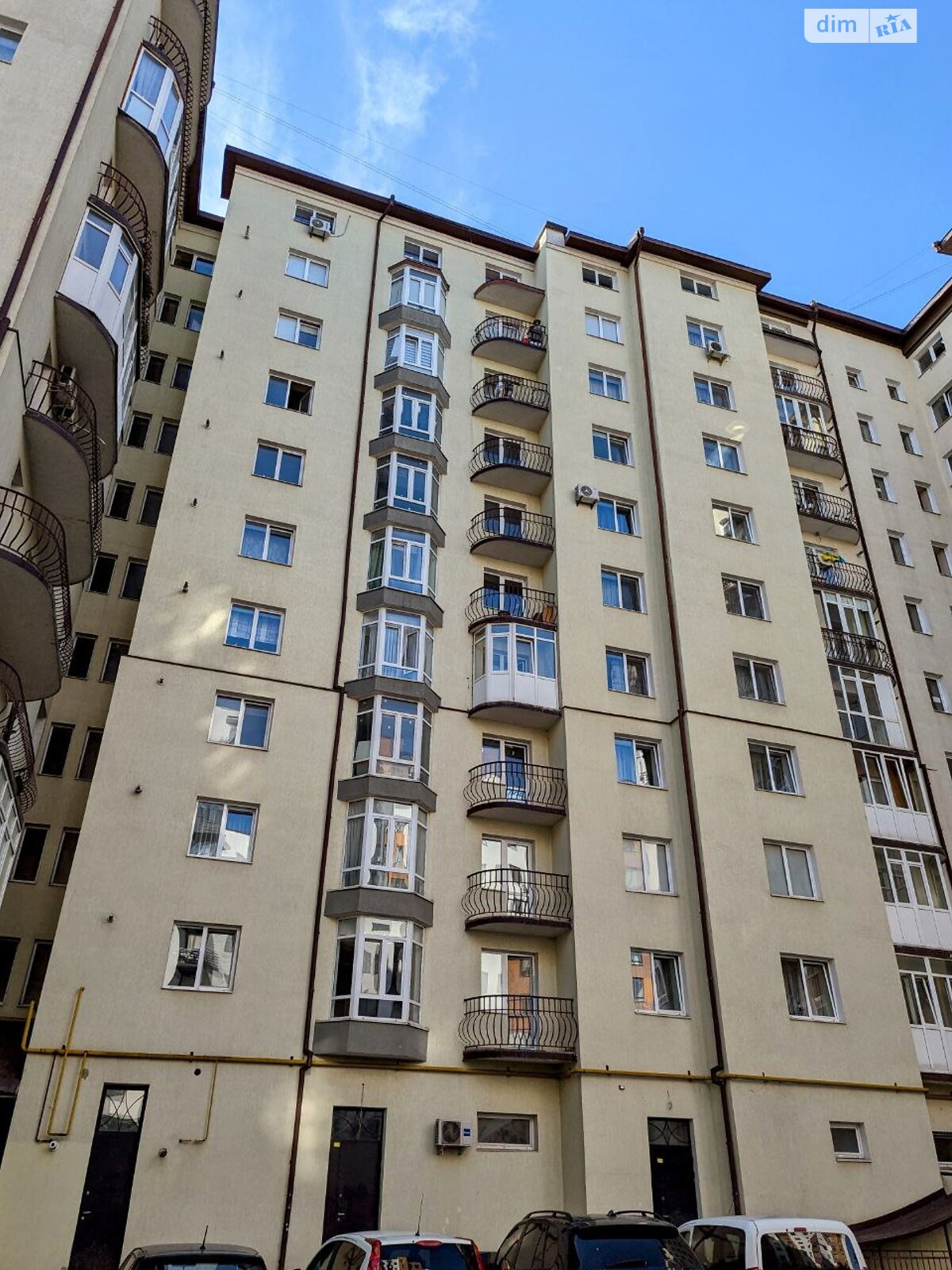 Продаж трикімнатної квартири в Івано-Франківську, на вул. Незалежності 146, район Майзлі фото 1 Продаж трикімнатної квартири в Івано-Франківську, на вул. Незалежності 146, район Майзлі фото 1