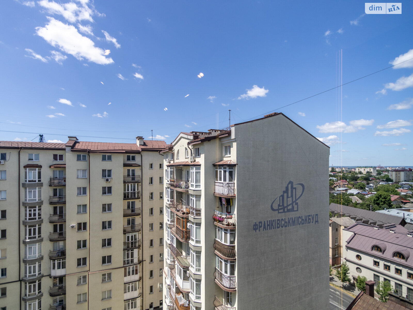 Продажа двухкомнатной квартиры в Ивано-Франковске, на ул. Независимости 148А, район Майзли фото 1 Продажа двухкомнатной квартиры в Ивано-Франковске, на ул. Независимости 148А, район Майзли фото 1