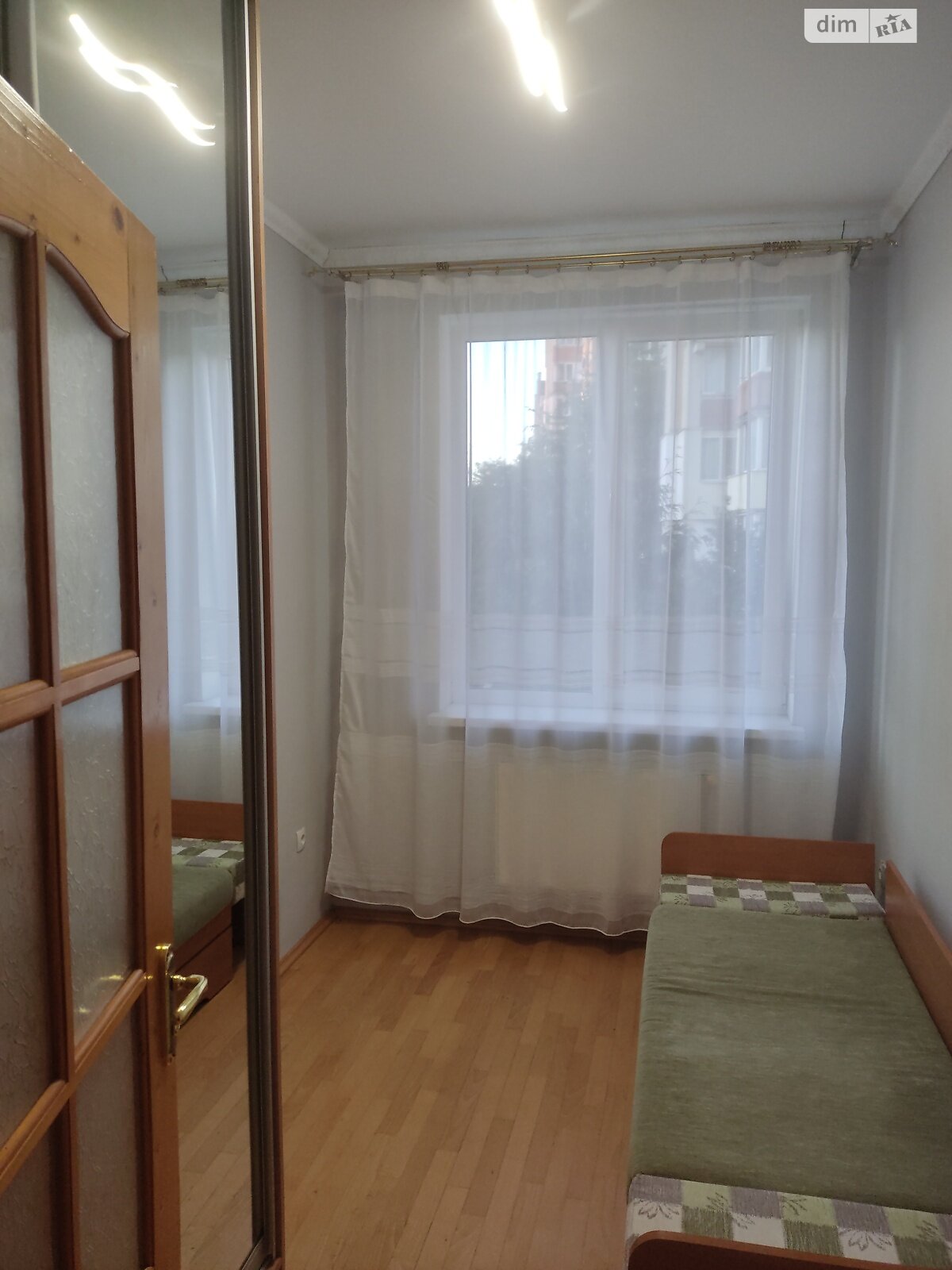 Продажа двухкомнатной квартиры в Ивано-Франковске, на ул. Угорницкая, район Майзли фото 1 Продажа двухкомнатной квартиры в Ивано-Франковске, на ул. Угорницкая, район Майзли фото 1