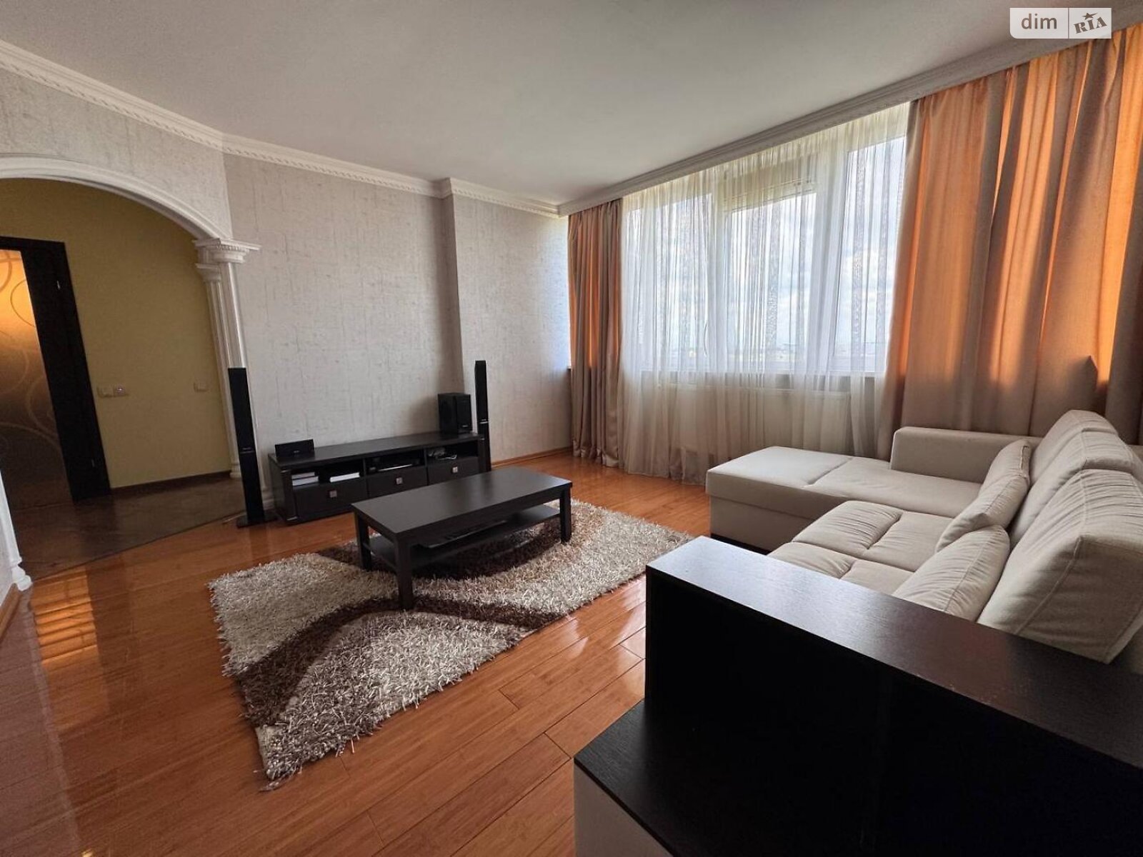 Продажа трехкомнатной квартиры в Ивано-Франковске, на Тополина, район Майзли фото 1 Продажа трехкомнатной квартиры в Ивано-Франковске, на Тополина, район Майзли фото 1