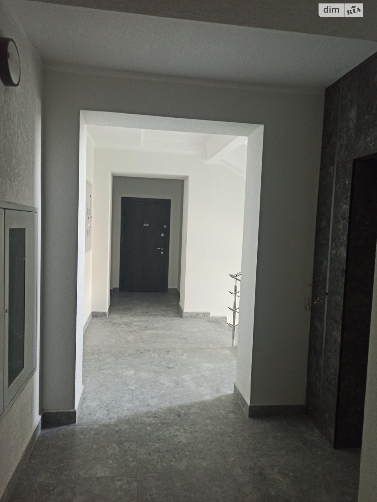 Продажа двухкомнатной квартиры в Ивано-Франковске, на ул. Молодежная 148, фото 1 Продажа двухкомнатной квартиры в Ивано-Франковске, на ул. Молодежная 148, фото 1