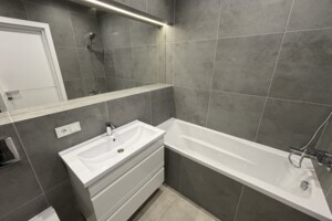 Продажа однокомнатной квартиры в Ивано-Франковске, на ул. Флотская 10Б, кв. 169, район Набережная фото 2