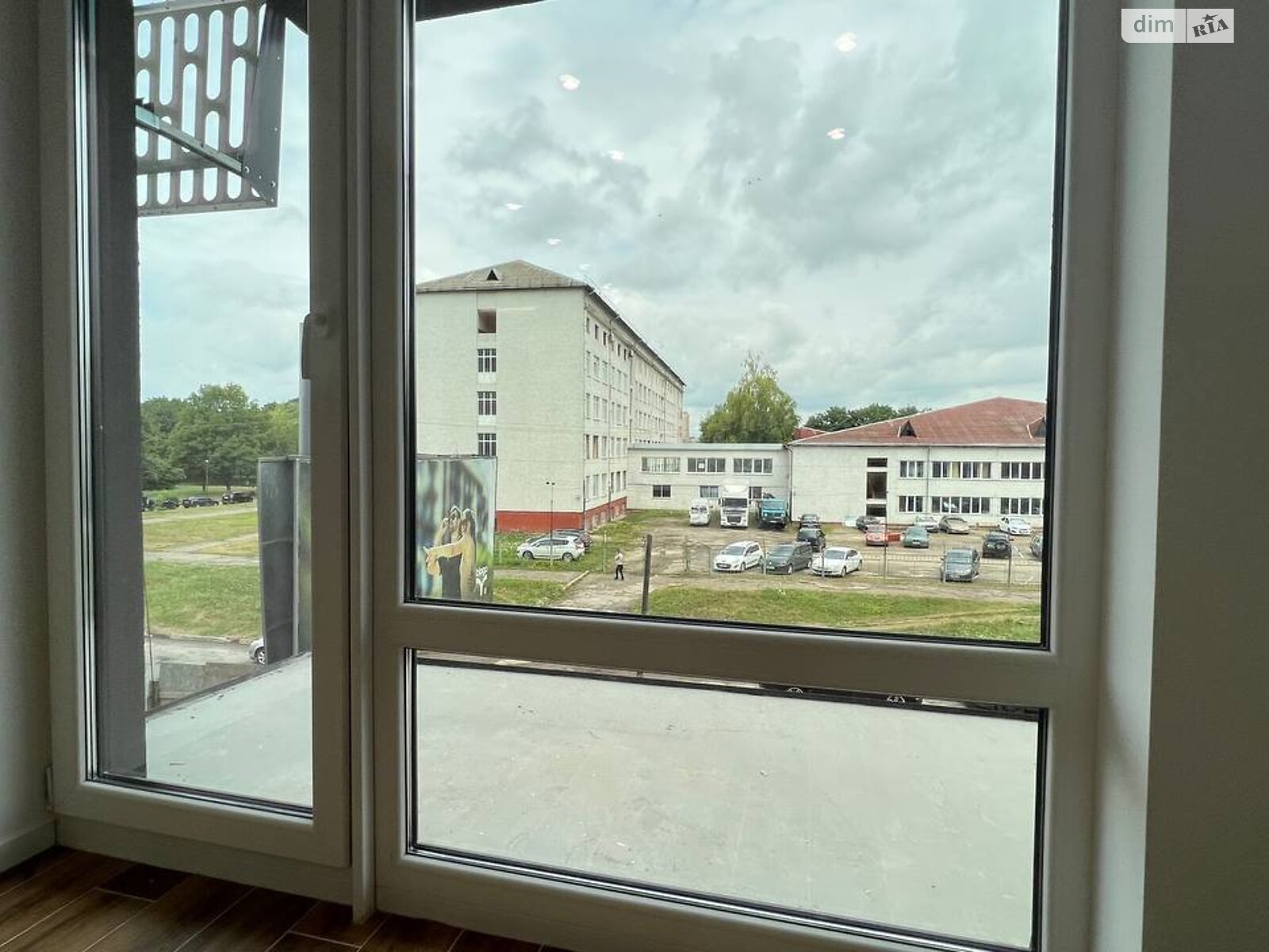 Продажа однокомнатной квартиры в Ивано-Франковске, на ул. Флотская 10, район Набережная фото 1 Продажа однокомнатной квартиры в Ивано-Франковске, на ул. Флотская 10, район Набережная фото 1