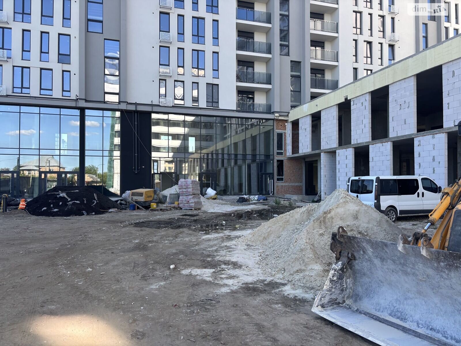 Продажа двухкомнатной квартиры в Ивано-Франковске, на ул. Надречная 1, район Княгинин фото 1 Продажа двухкомнатной квартиры в Ивано-Франковске, на ул. Надречная 1, район Княгинин фото 1