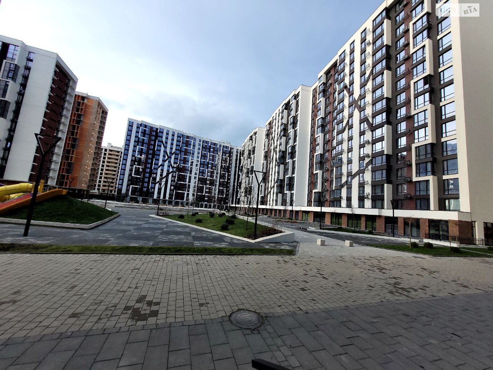 Продажа однокомнатной квартиры в Ивано-Франковске, на ул. Ленкавского 34/4, район Набережная фото 1 Продажа однокомнатной квартиры в Ивано-Франковске, на ул. Ленкавского 34/4, район Набережная фото 1