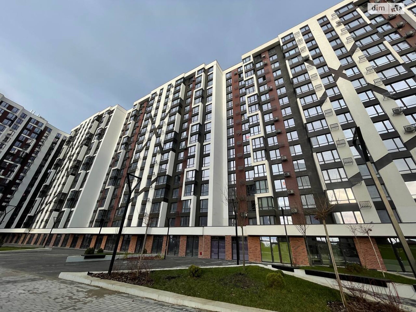 Продажа однокомнатной квартиры в Ивано-Франковске, на ул. Ленкавского 34, район Набережная фото 1 Продажа однокомнатной квартиры в Ивано-Франковске, на ул. Ленкавского 34, район Набережная фото 1