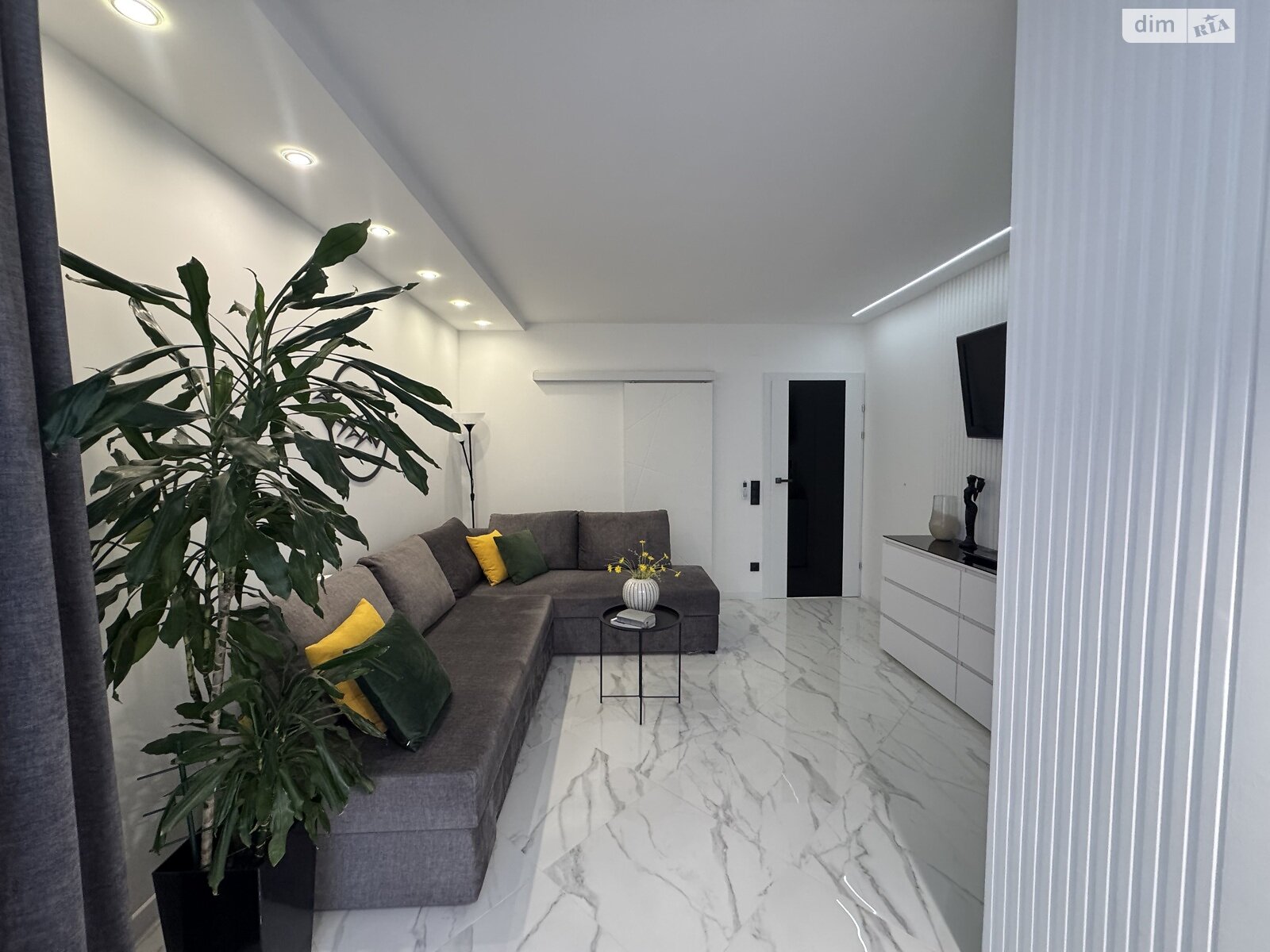 Продажа однокомнатной квартиры в Ивано-Франковске, на ул. Ленкавского 34 корпус 1, район Набережная фото 1