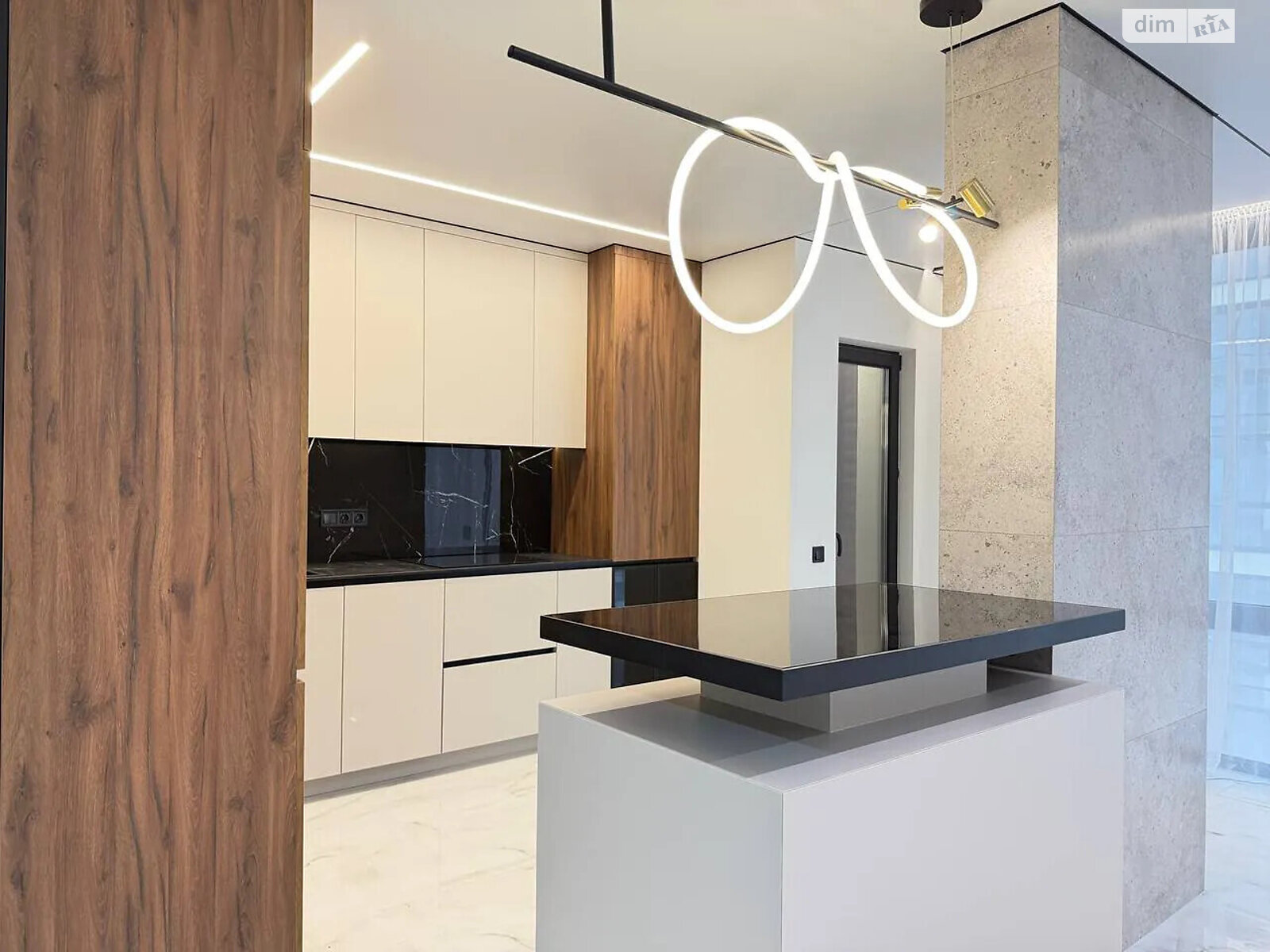 Продажа двухкомнатной квартиры в Ивано-Франковске, на ул. Ленкавского 34 корпус 6, район Набережная фото 1