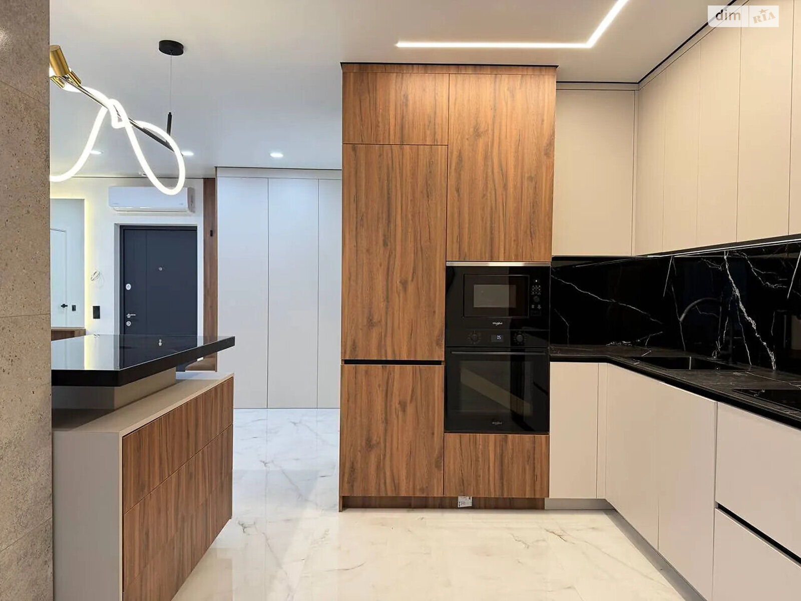 Продажа двухкомнатной квартиры в Ивано-Франковске, на ул. Ленкавского 34 корпус 6, район Набережная фото 1