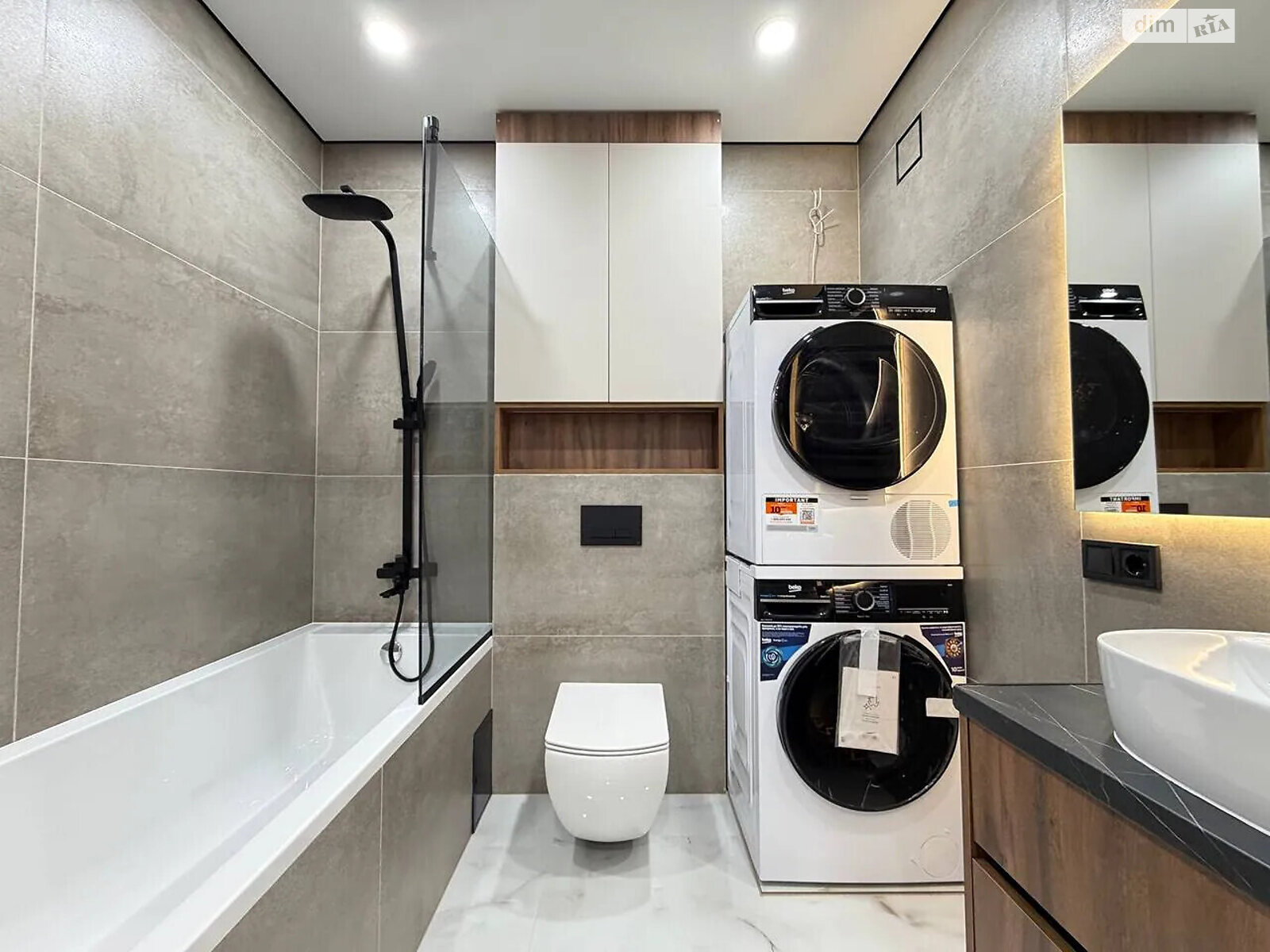 Продажа двухкомнатной квартиры в Ивано-Франковске, на ул. Ленкавского 34 корпус 6, район Набережная фото 1