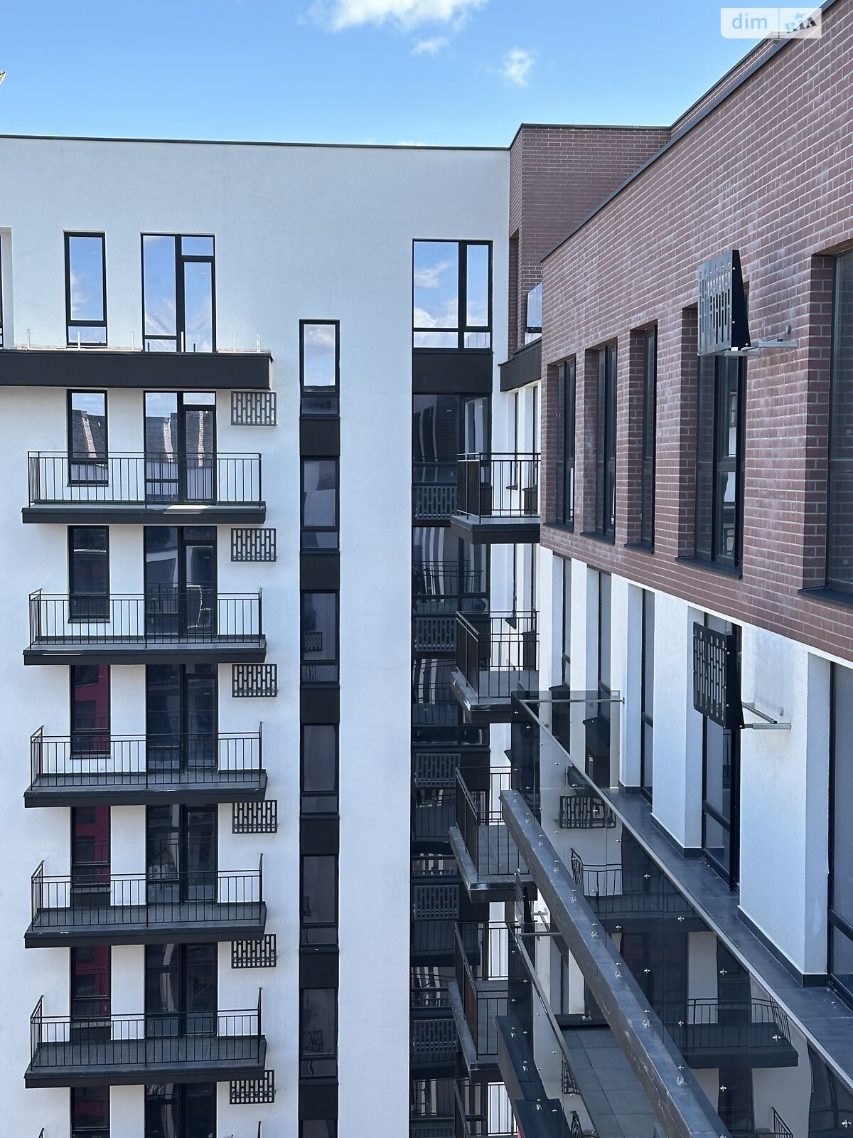 Продаж однокімнатної квартири в Івано-Франківську, на вул. Левицького Романа, район Набережна фото 1 Продаж однокімнатної квартири в Івано-Франківську, на вул. Левицького Романа, район Набережна фото 1