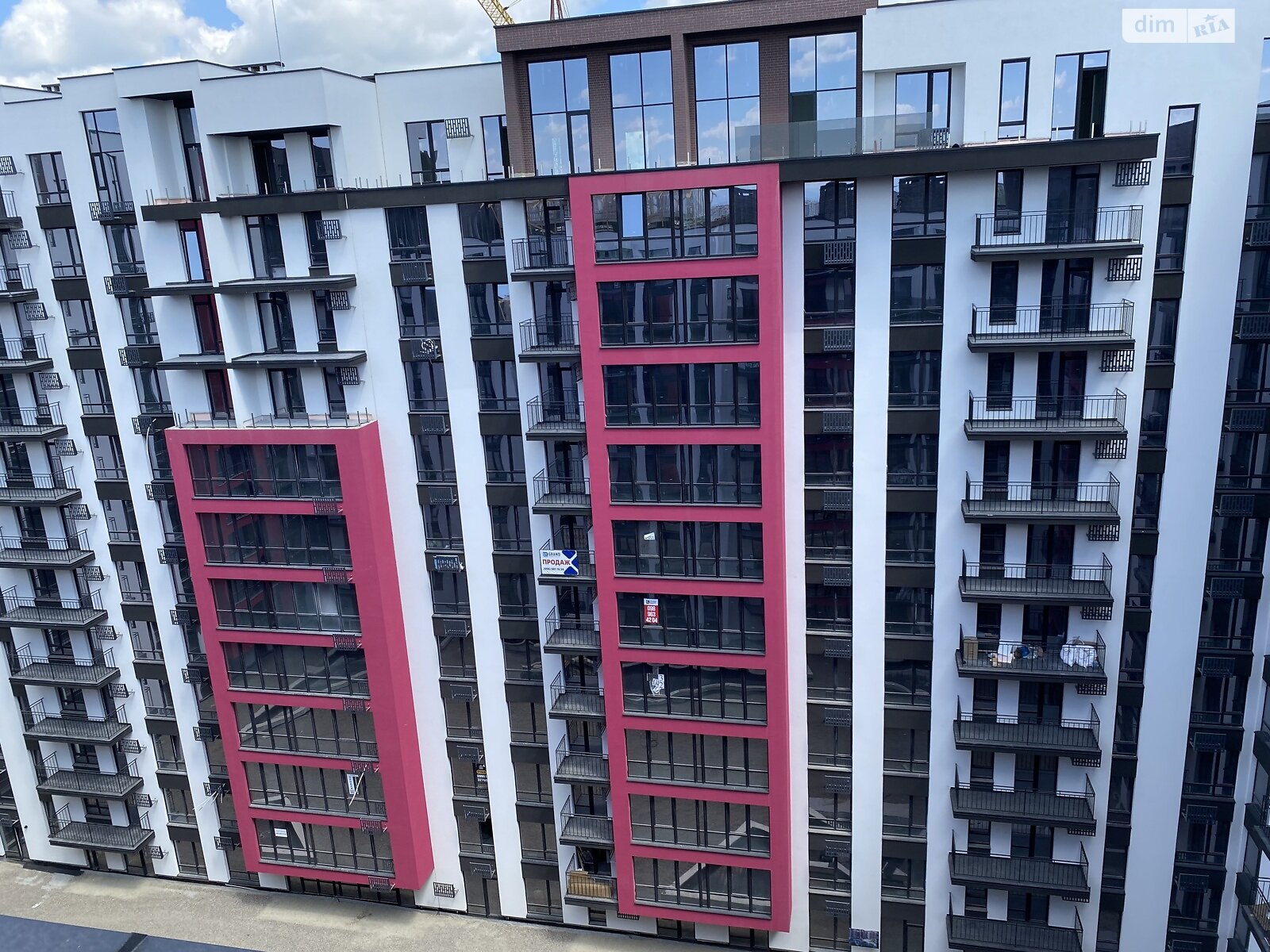 Продаж двокімнатної квартири в Івано-Франківську, на вул. Левицького Романа 12, район Набережна фото 1 Продаж двокімнатної квартири в Івано-Франківську, на вул. Левицького Романа 12, район Набережна фото 1
