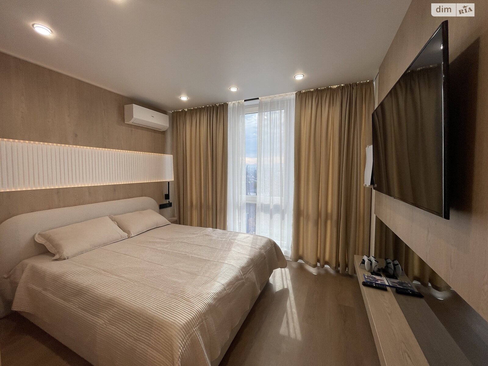 Продажа однокомнатной квартиры в Ивано-Франковске, на ул. Левицкого Романа 34, район Набережная фото 1