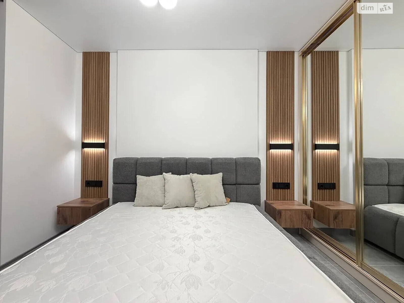 Продажа однокомнатной квартиры в Ивано-Франковске, на ул. Левицкого Романа 4, район Набережная фото 1 Продажа однокомнатной квартиры в Ивано-Франковске, на ул. Левицкого Романа 4, район Набережная фото 1