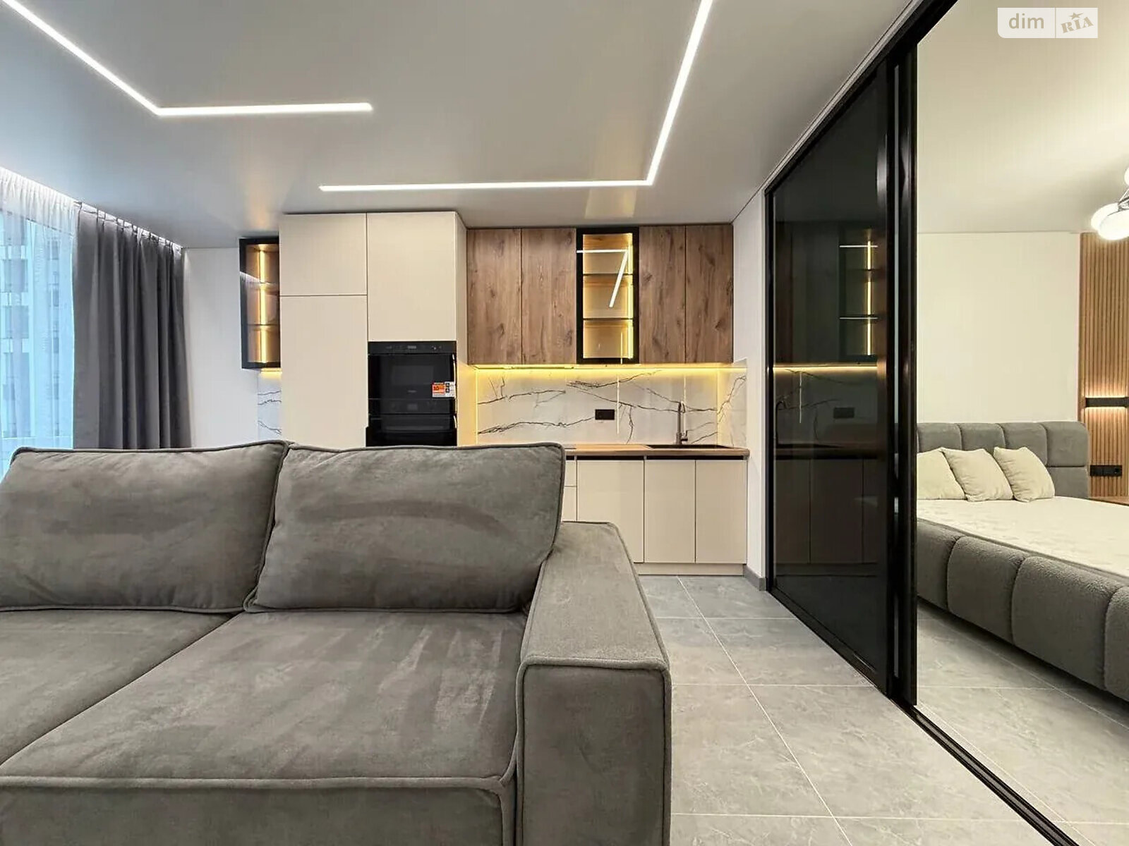 Продажа однокомнатной квартиры в Ивано-Франковске, на ул. Левицкого Романа 4, район Набережная фото 1 Продажа однокомнатной квартиры в Ивано-Франковске, на ул. Левицкого Романа 4, район Набережная фото 1