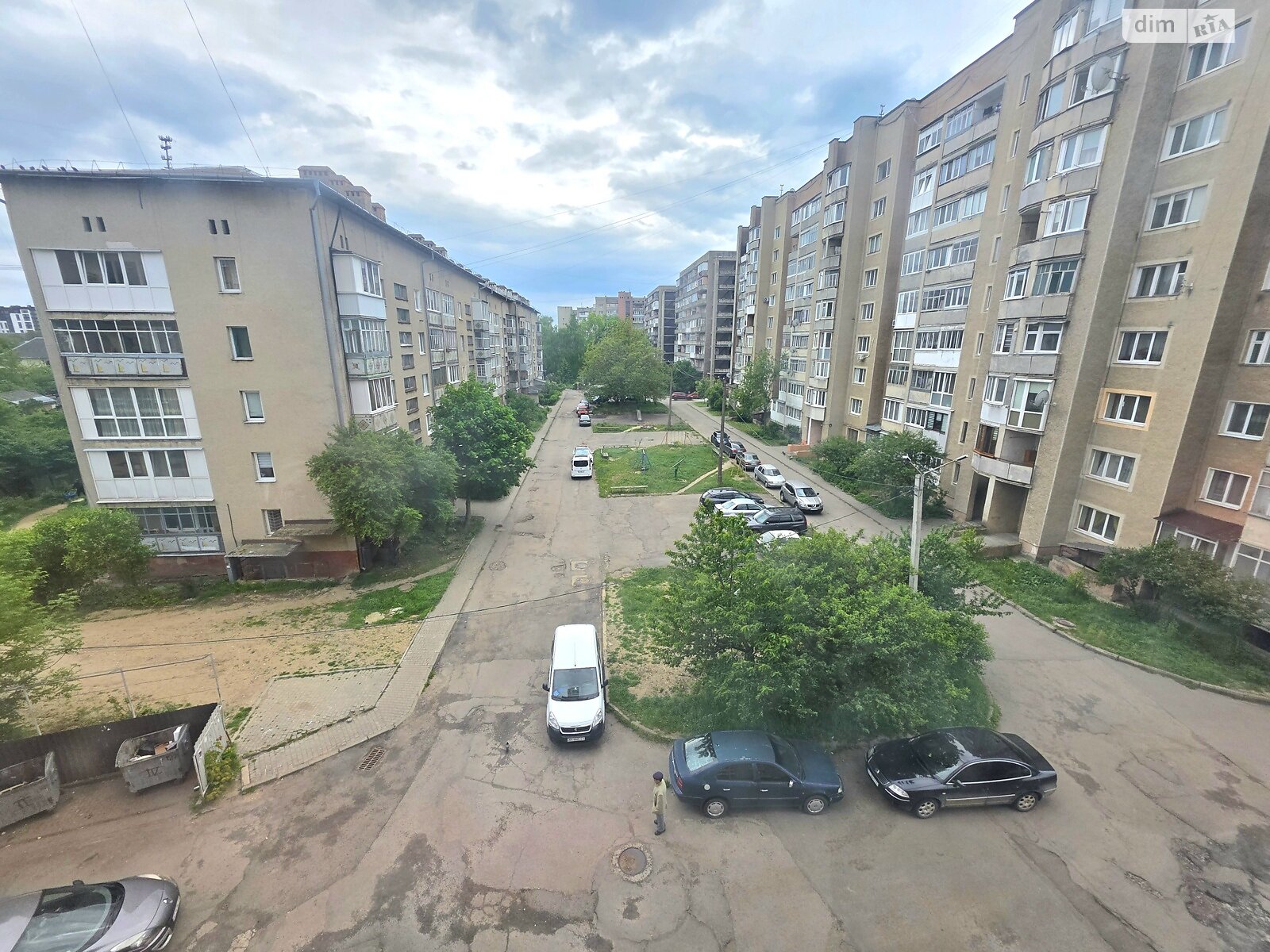 Продажа пятикомнатной квартиры в Ивано-Франковске, на ул. Набережная имени Василия Стефаника 32, район Набережная фото 1 Продажа пятикомнатной квартиры в Ивано-Франковске, на ул. Набережная имени Василия Стефаника 32, район Набережная фото 1
