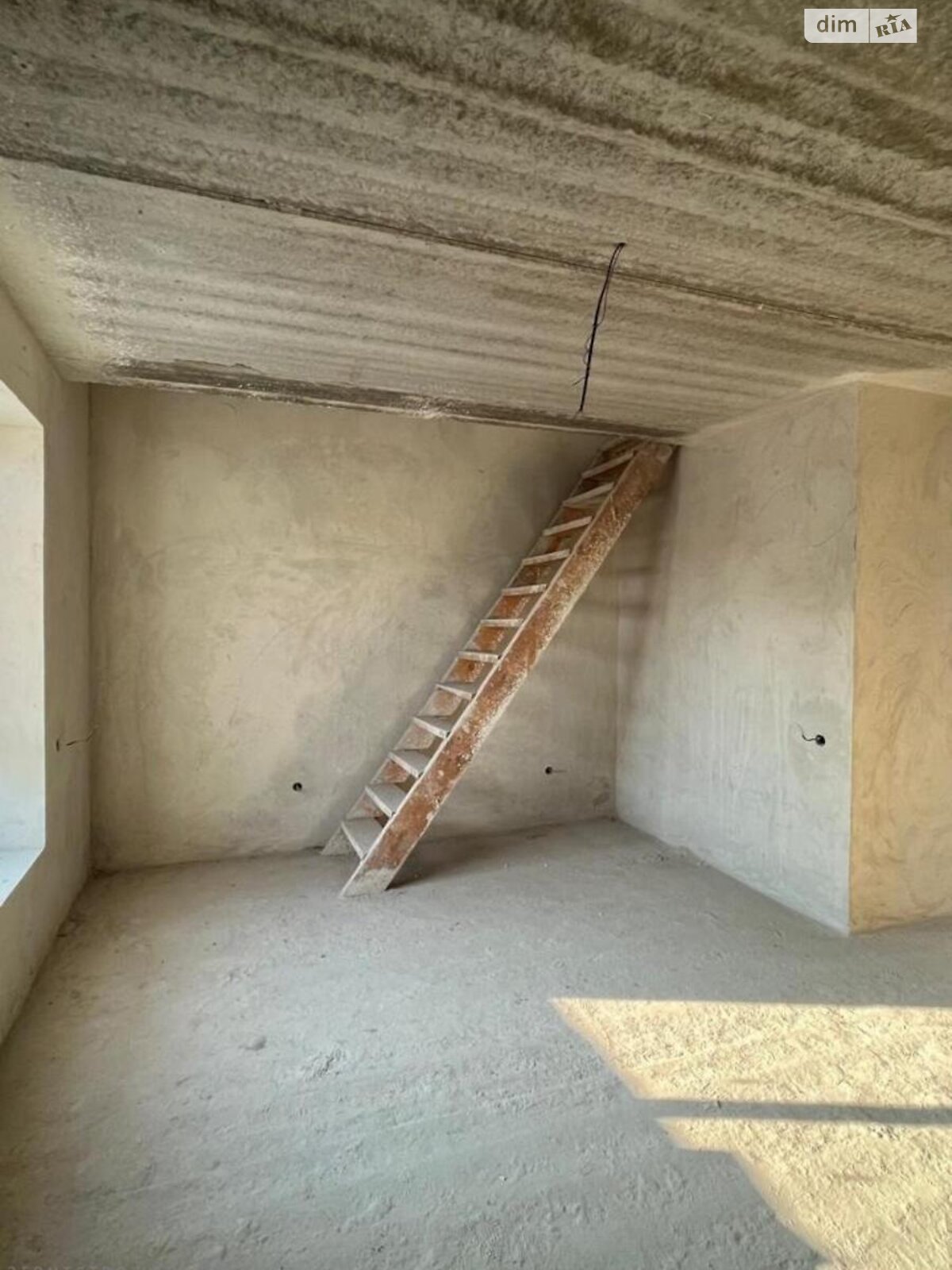 Продажа трехкомнатной квартиры в Ивано-Франковске, на ул. Приозерная 28, район Набережная фото 1 Продажа трехкомнатной квартиры в Ивано-Франковске, на ул. Приозерная 28, район Набережная фото 1