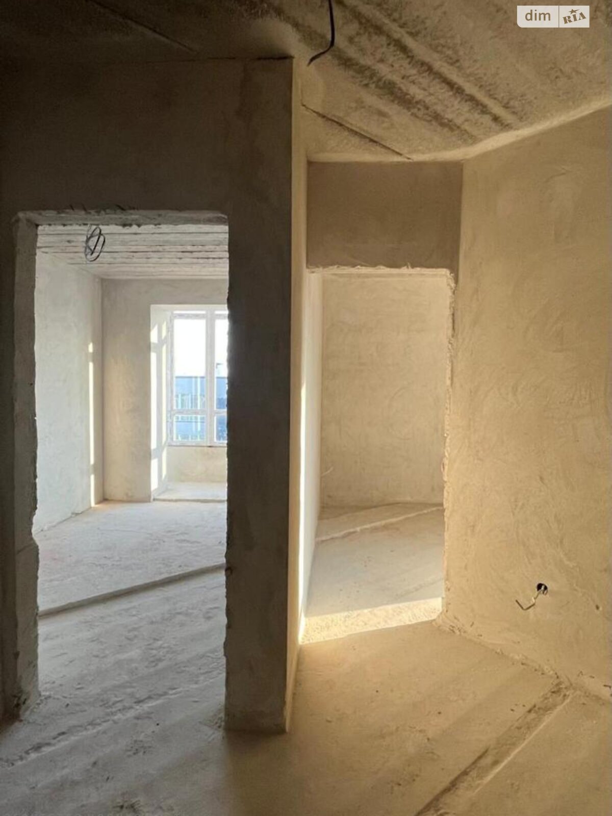 Продажа трехкомнатной квартиры в Ивано-Франковске, на ул. Приозерная 28, район Набережная фото 1 Продажа трехкомнатной квартиры в Ивано-Франковске, на ул. Приозерная 28, район Набережная фото 1