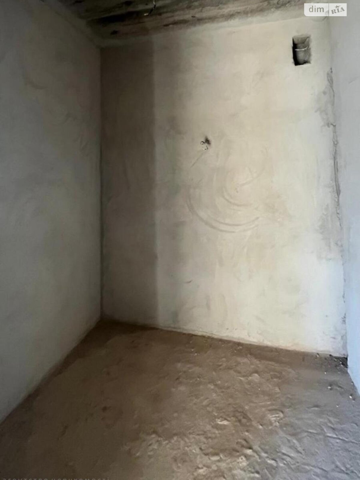 Продажа трехкомнатной квартиры в Ивано-Франковске, на ул. Приозерная 28, район Набережная фото 1 Продажа трехкомнатной квартиры в Ивано-Франковске, на ул. Приозерная 28, район Набережная фото 1