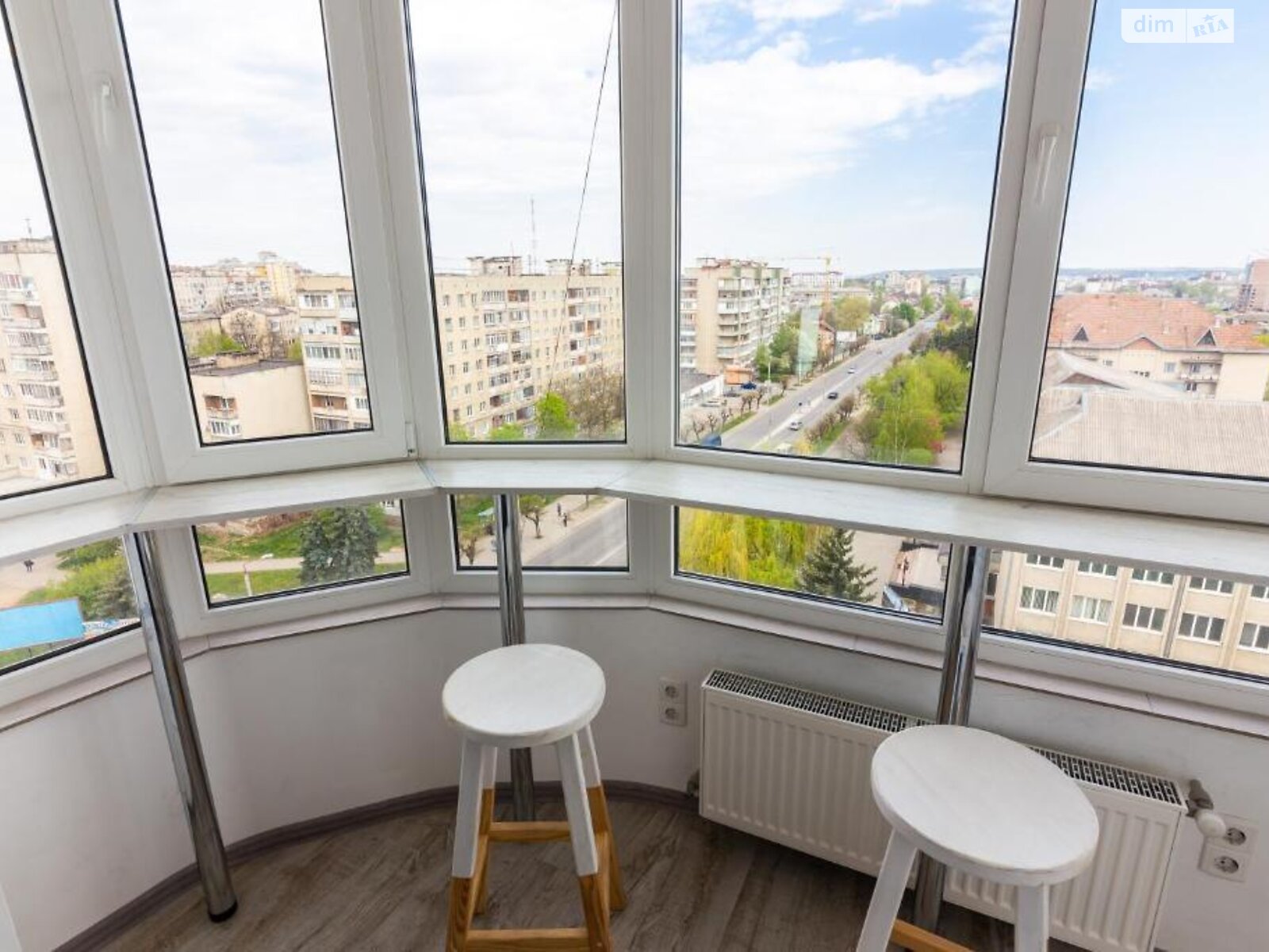 Продажа пятикомнатной квартиры в Ивано-Франковске, на пл. Европейская 3, район Опришовцы фото 1 Продажа пятикомнатной квартиры в Ивано-Франковске, на пл. Европейская 3, район Опришовцы фото 1