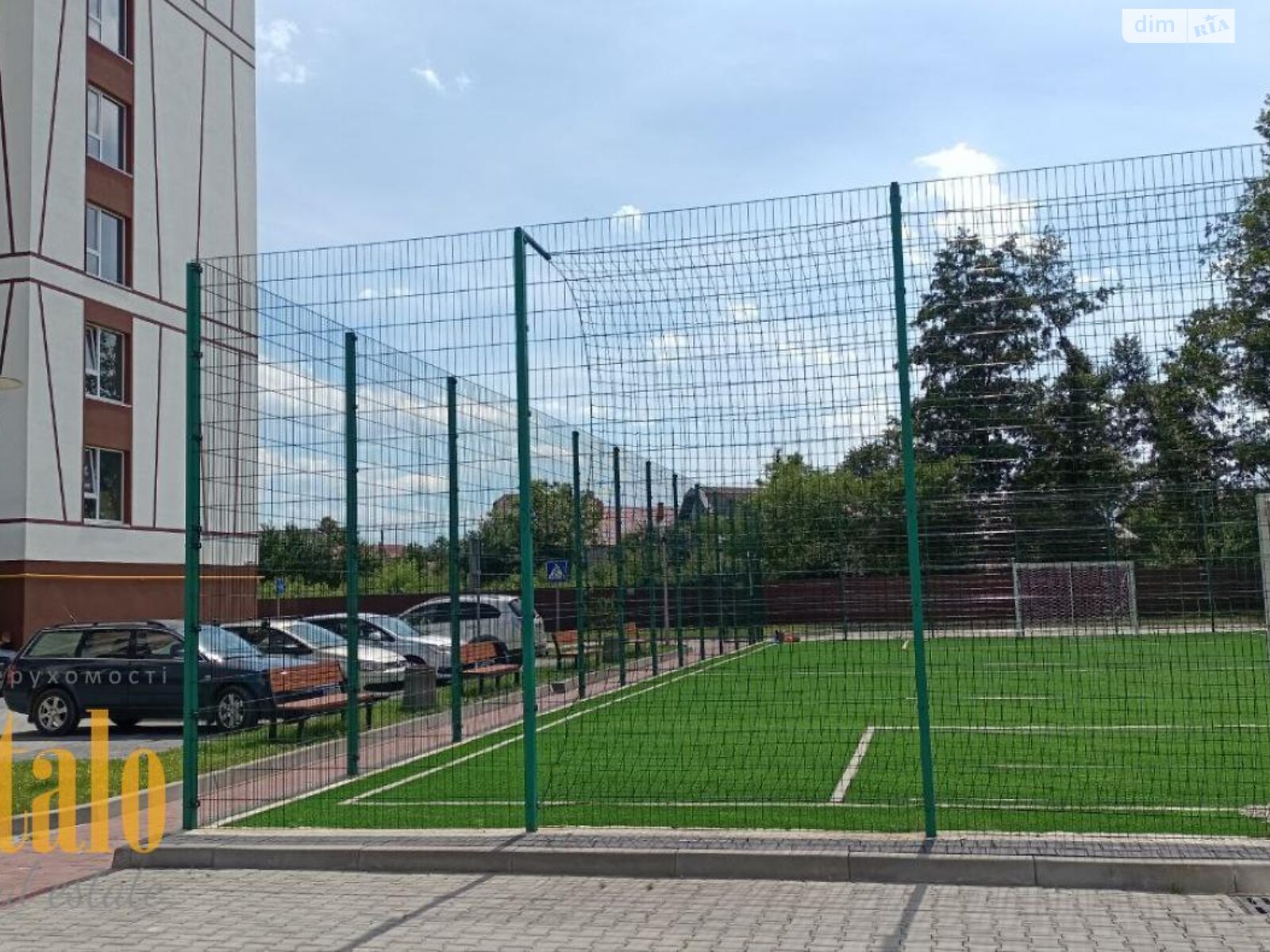 Продаж трикімнатної квартири в Івано-Франківську, на вул. Отця Блавацького 8, район Опришівці фото 1 Продаж трикімнатної квартири в Івано-Франківську, на вул. Отця Блавацького 8, район Опришівці фото 1