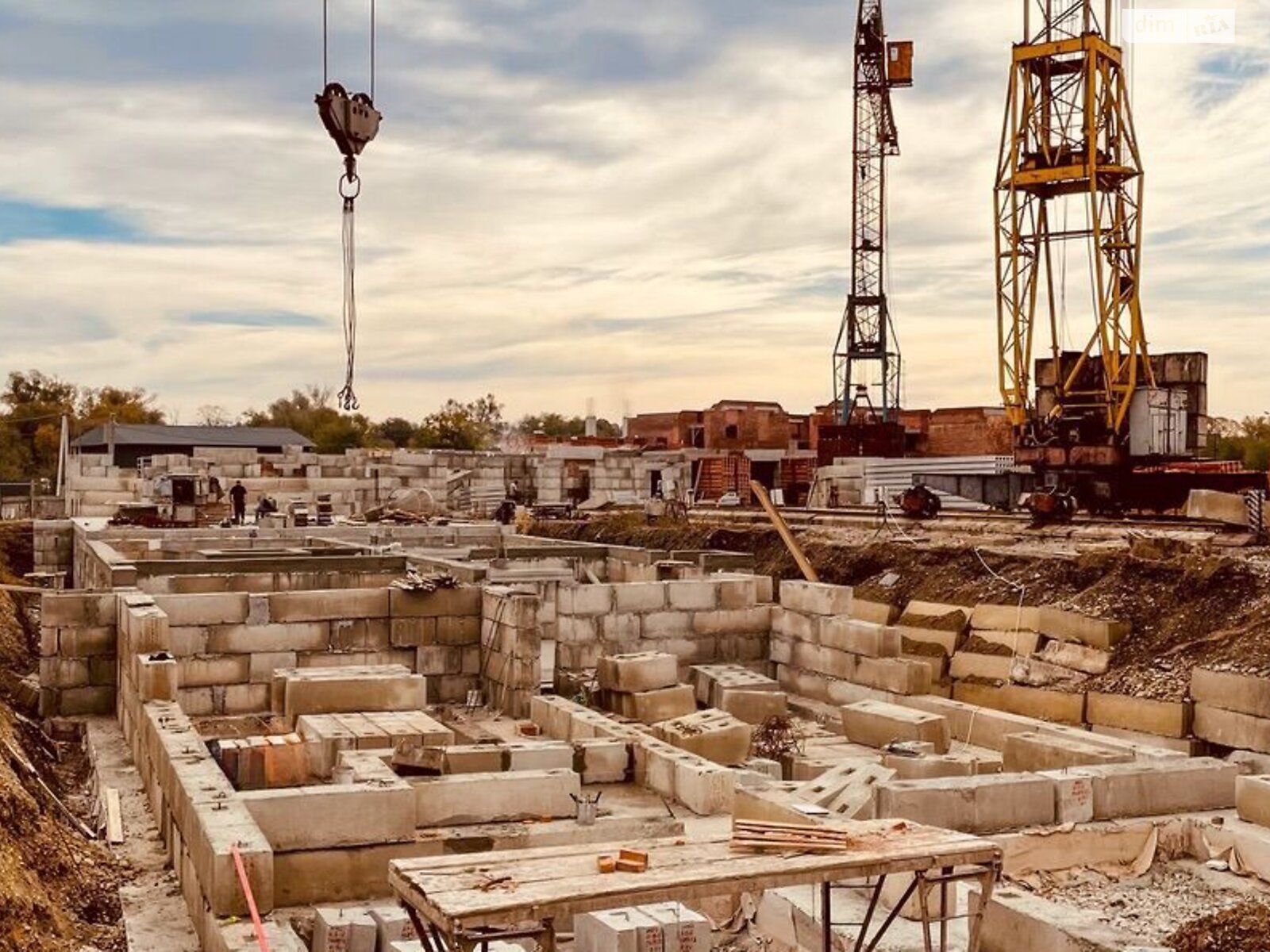Продаж трикімнатної квартири в Івано-Франківську, на вул. Отця Блавацького 8, район Опришівці фото 1 Продаж трикімнатної квартири в Івано-Франківську, на вул. Отця Блавацького 8, район Опришівці фото 1