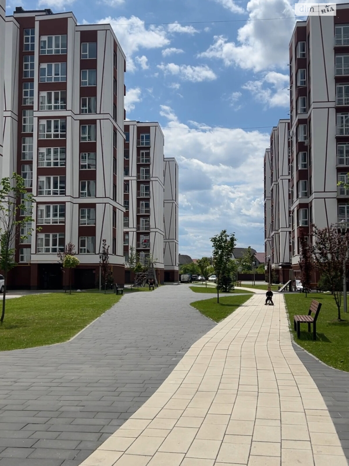 Продаж трикімнатної квартири в Івано-Франківську, на вул. Отця Блавацького 18/7, район Опришівці фото 1 Продаж трикімнатної квартири в Івано-Франківську, на вул. Отця Блавацького 18/7, район Опришівці фото 1