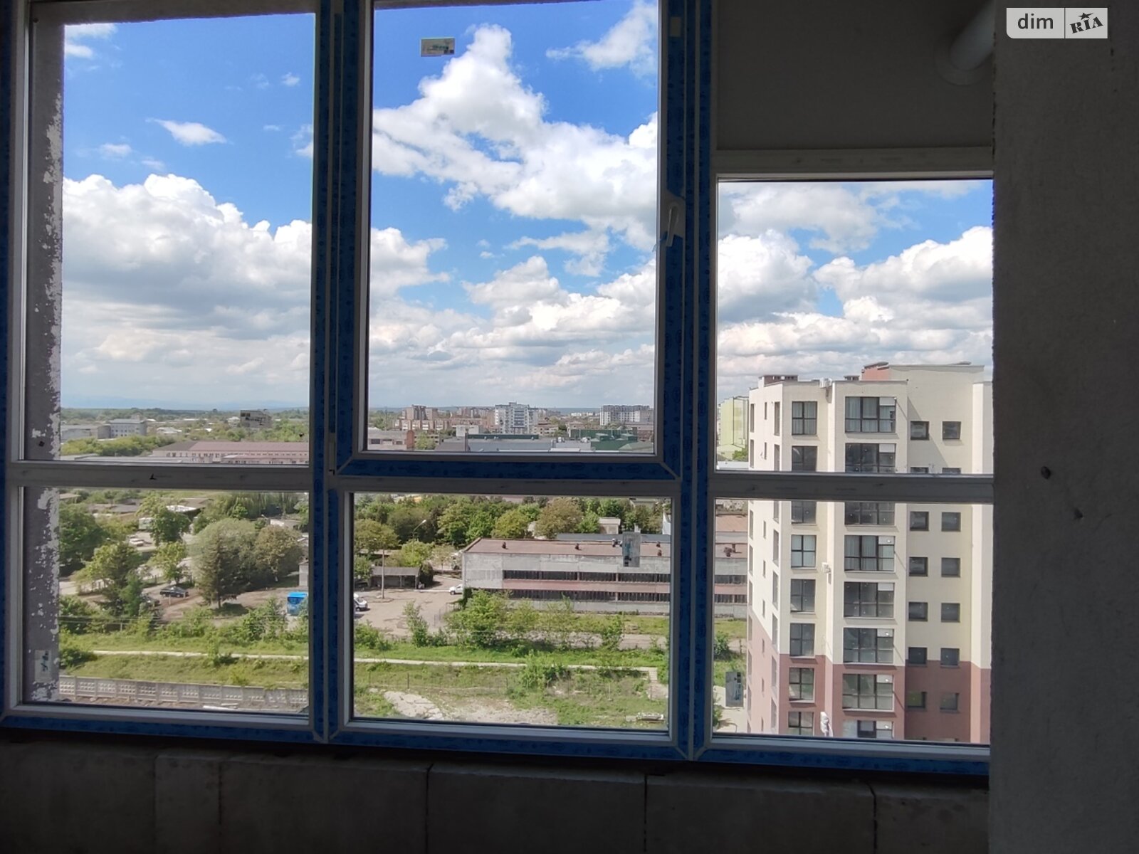 Продажа трехкомнатной квартиры в Ивано-Франковске, на ул. Ребета Л. 10Д, район Опришовцы фото 1 Продажа трехкомнатной квартиры в Ивано-Франковске, на ул. Ребета Л. 10Д, район Опришовцы фото 1